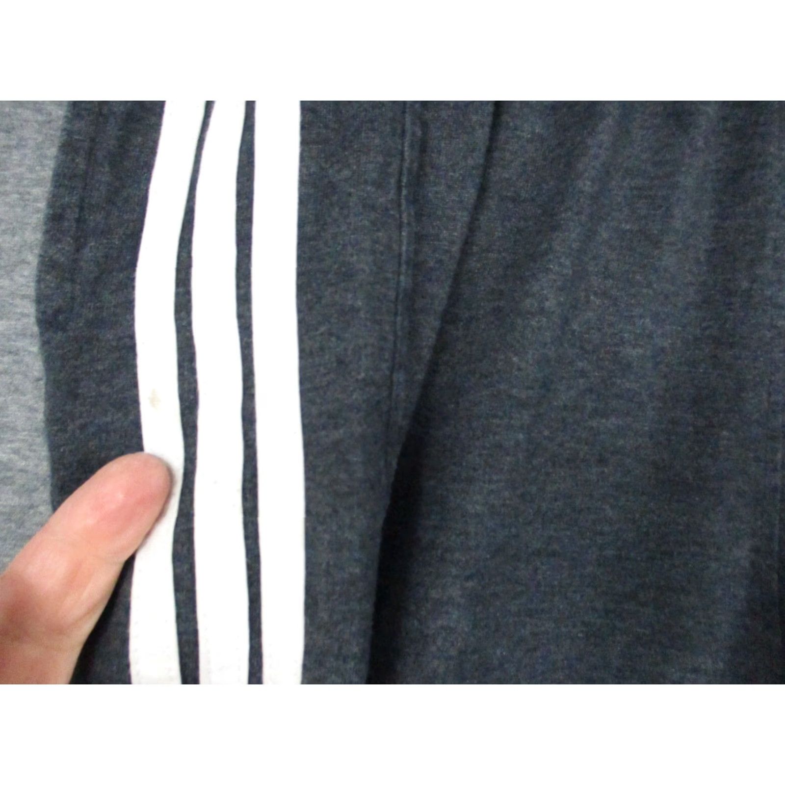 Adidas Adidas Sweatpants Large Men Gray Blue 3 Stripe Joggers Pockets Logo Size US 30 / EU 46 - 5 Thumbnail