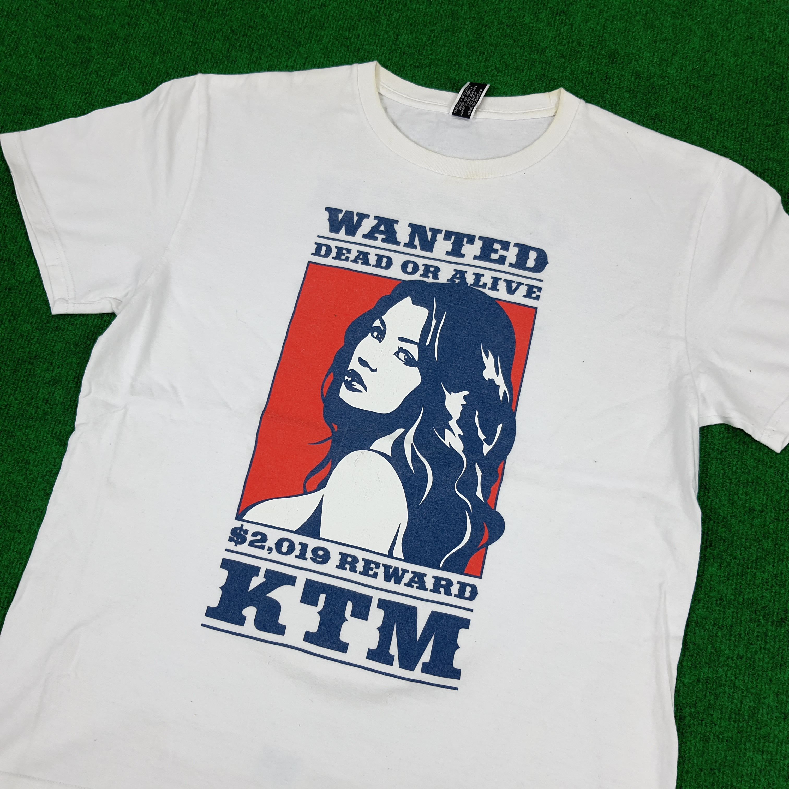 Japanese Brand Vintage Catch Me If You Can KTM Tour 2019 T-shirt Size US L / EU 52-54 / 3 - 2 Thumbnail