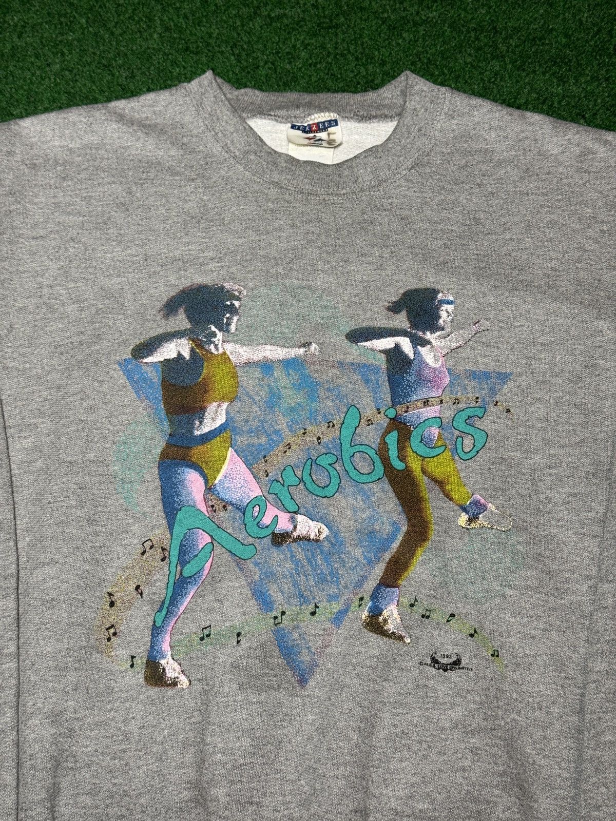 Vintage Aerobics Vintage Sweatshirt 90s Graphic S/M 20x25 Crewneck Size M / US 6-8 / IT 42-44 - 2 Thumbnail