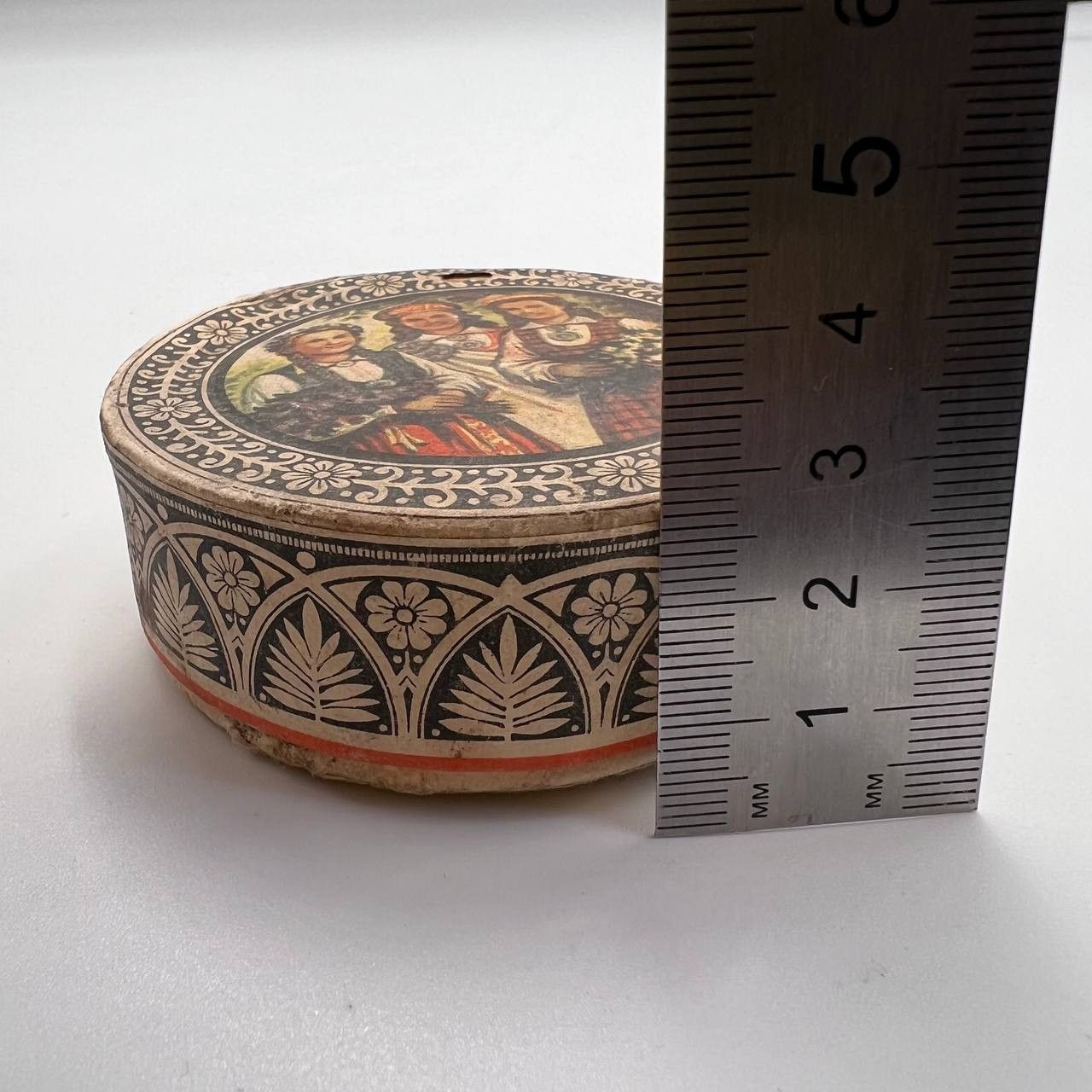 Vintage 1960's DZINTARS RIGA Vintage Compact Face Puff Powder Box Size ONE SIZE - 6 Thumbnail