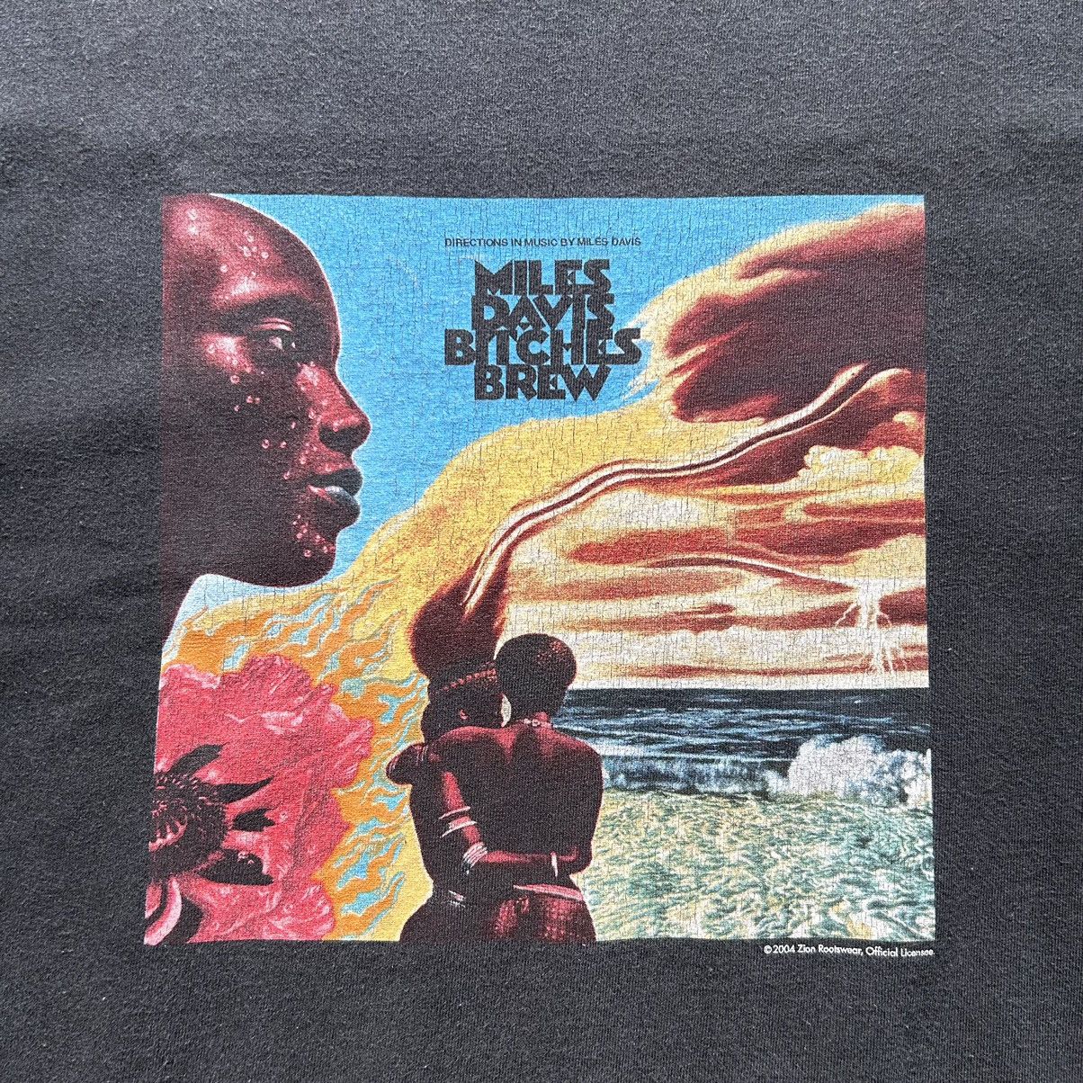Band Tees × Vintage × Zion Rootswear Vintage 2004 Miles Davis Bitches Brew t-shirt Size US L / EU 52-54 / 3 - 2 Thumbnail