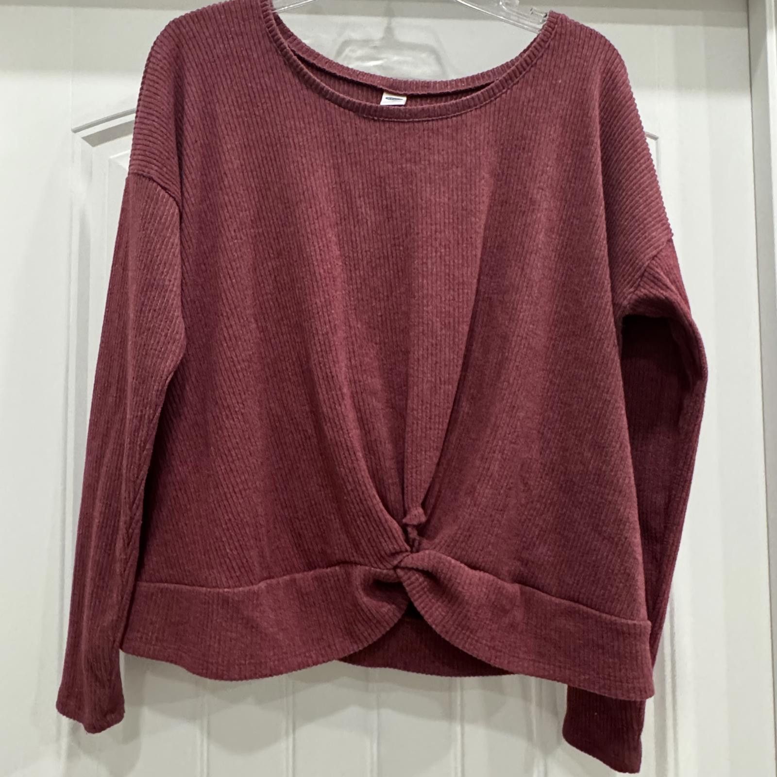 Old Navy Old Navy Women's Ribbed Knit Sweater -Medium Size M / US 6-8 / IT 42-44 - 1 Thumbnail