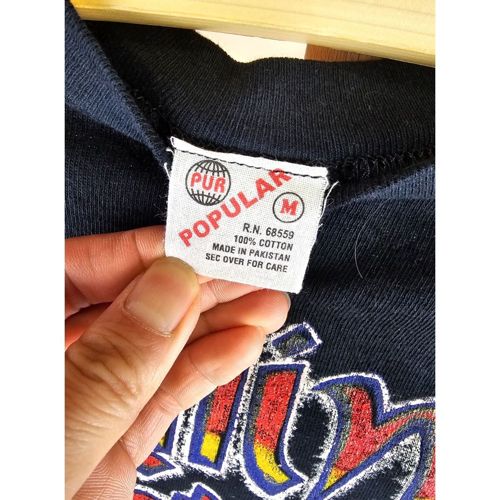 Vintage VINTAGE Deadstock 82' Rolling Stones Rock Tour Concert T-Shirt size M Black Cotton Men Shirt Shirts T-Shirt Mens 19 INCH Cross Chest 24 INCH Size US M / EU 48-50 / 2 - 3 Thumbnail