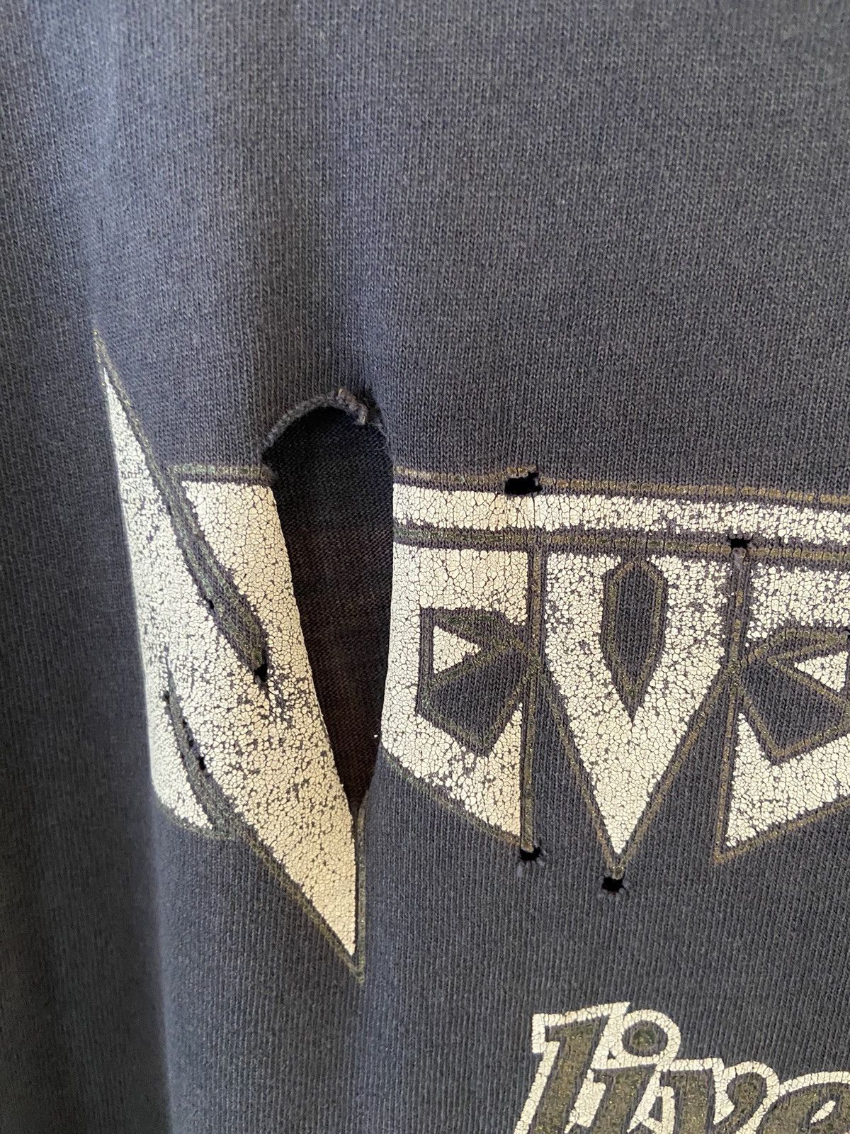 Band Tees (XL) VINTAGE THRASHED NEVERMORE METAL LONGSLEEVE Size US XL / EU 56 / 4 - 8 Thumbnail