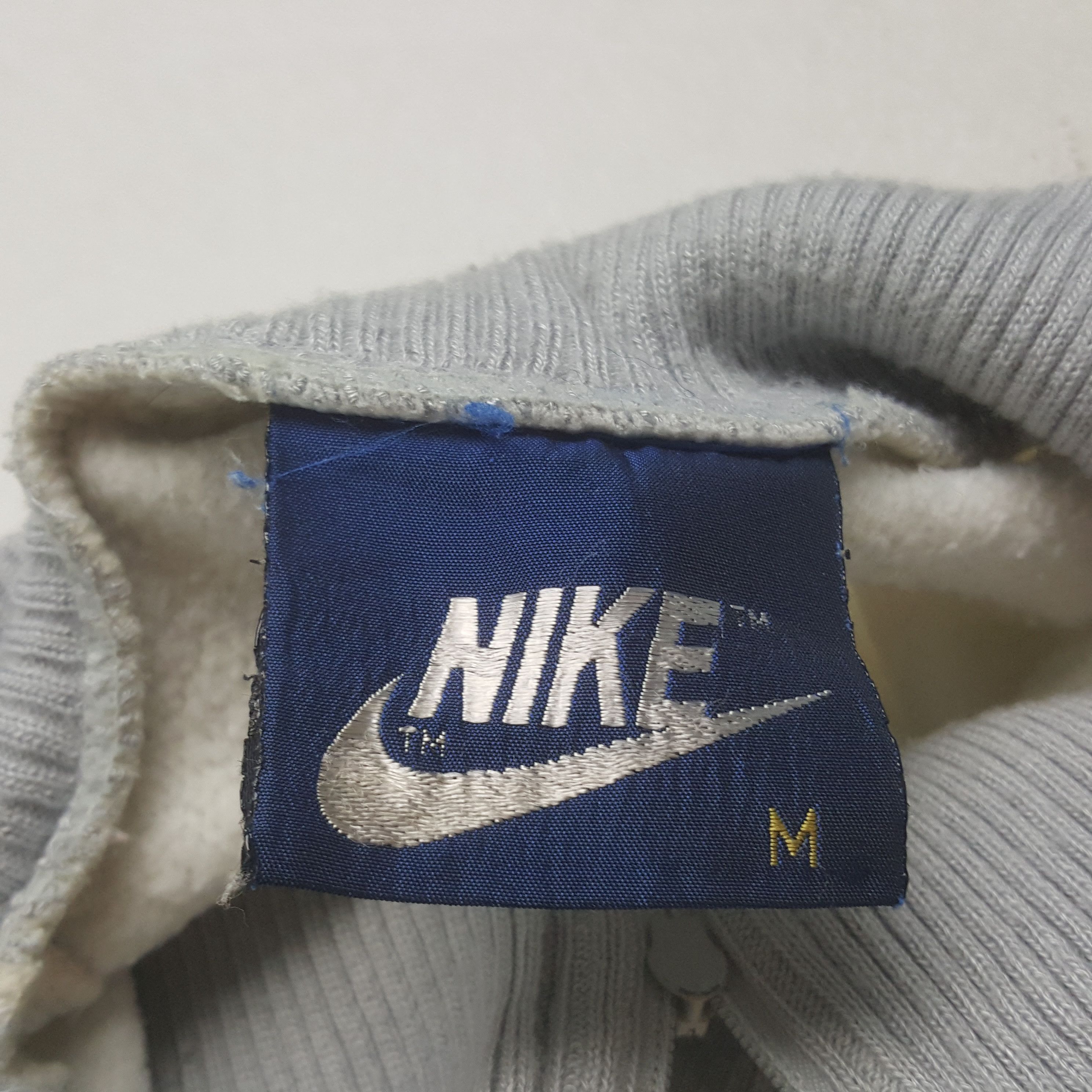 Nike Vintage Nike Half Zipper Sweatshirt C300N19 Size US S / EU 44-46 / 1 - 4 Thumbnail