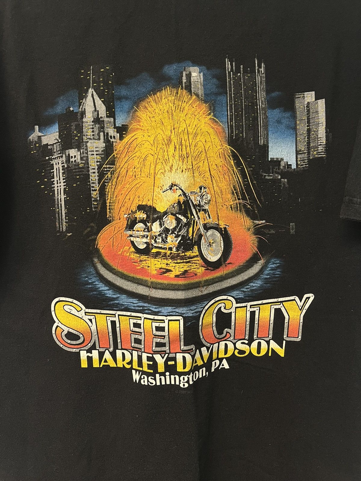 Harley Davidson Harley Davidson Clown holding Fire Steel City Graphic Tshirt Size US L / EU 52-54 / 3 - 4 Thumbnail