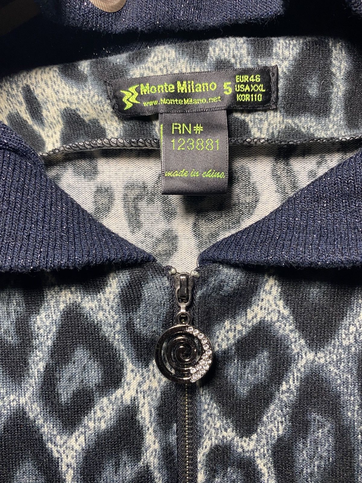 Le Grande Bleu (L.G.B.) 2000's Y2k Vintage Monte Milano Leopard Design Size US M / EU 48-50 / 2 - 4 Thumbnail