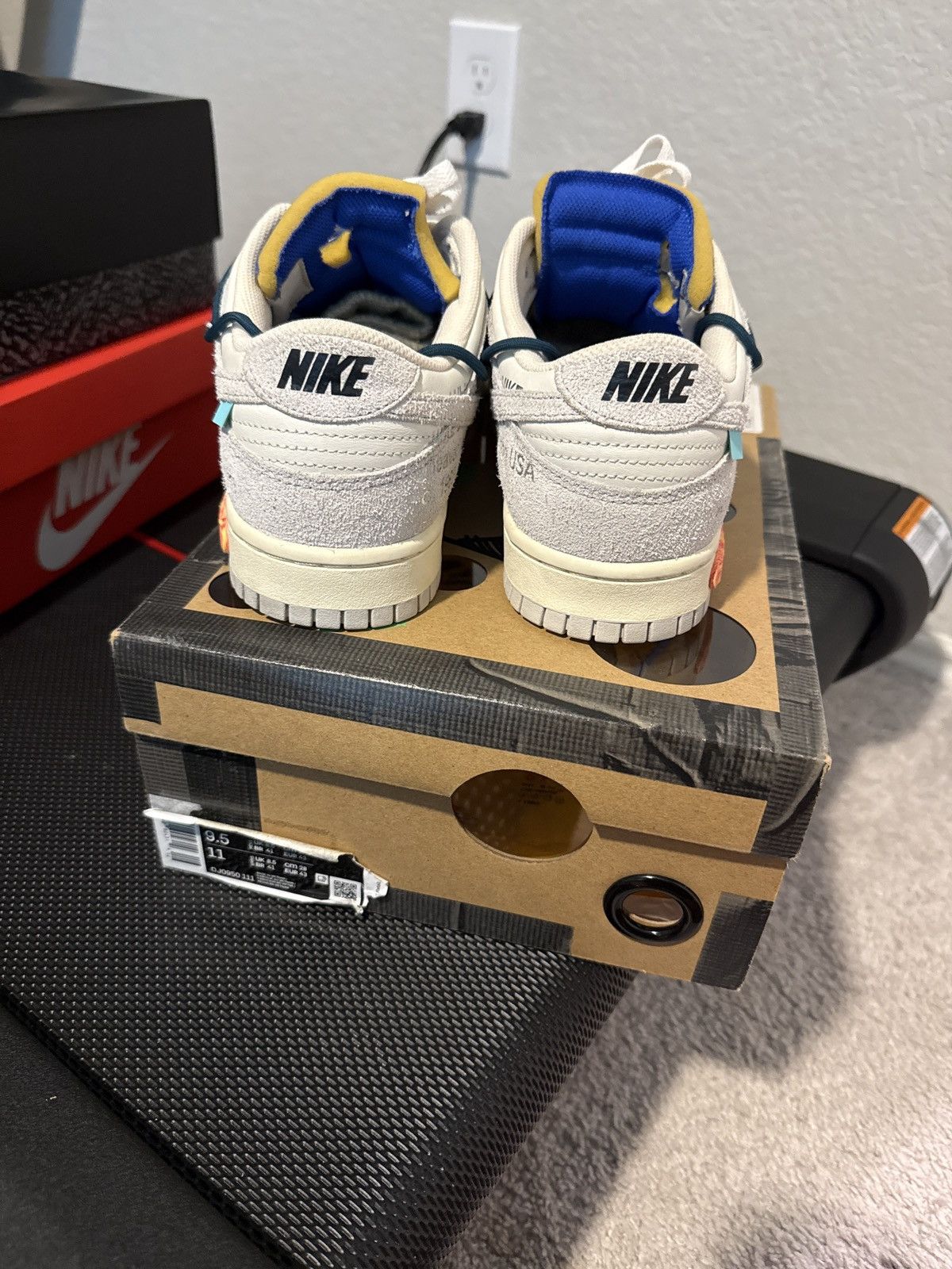 Nike × Off-White Nike x OFF-WHITE Dunk Low Lot 16 of 50 🚨 Size US 9.5 / EU 42-43 - 3 Thumbnail