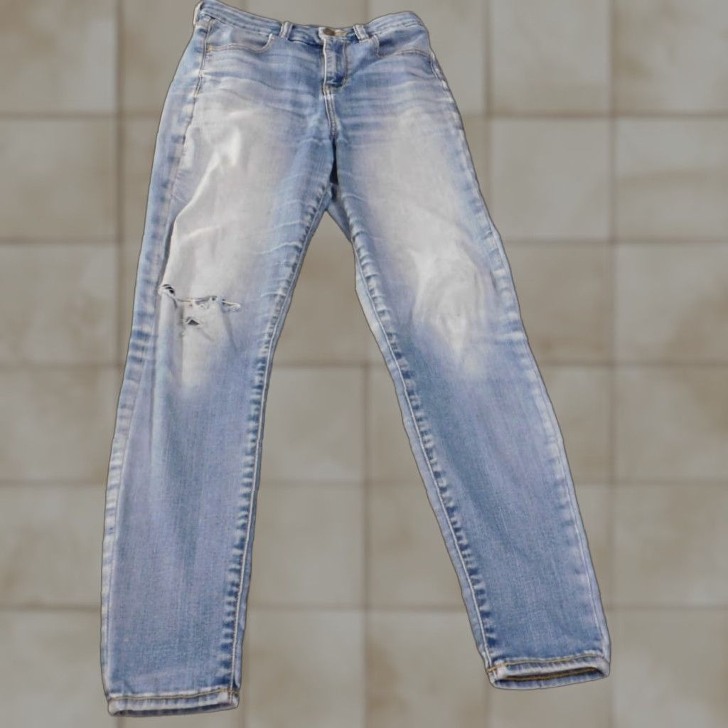 American Eagle Outfitters American Eagle Outfitters Jeans Womens 4 Jegging Distressed Blue High Rise Dark Wash - 28 Inseam Slim, Regular Fit, Denim, Zip - Mens? No, Women. Size 27" / US 4 / IT 40 - 1 Thumbnail