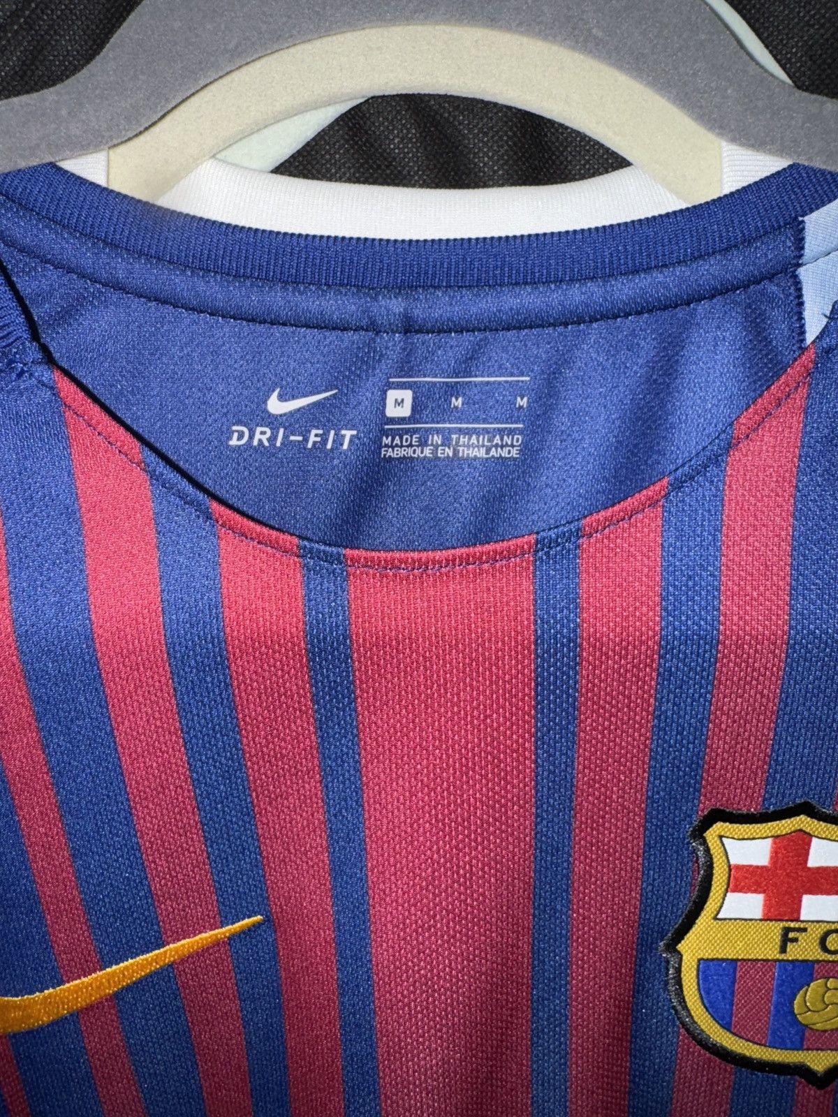 Nike FC Barcelona Nike soccer jersey 2017/2018 Size US M / EU 48-50 / 2 - 3 Thumbnail