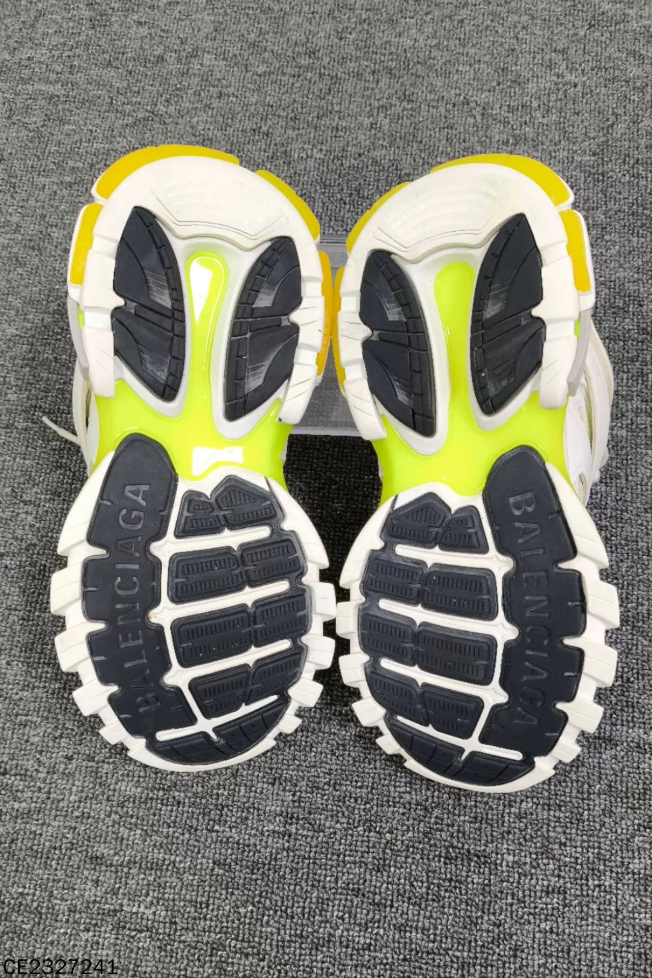 Balenciaga Balenciaga White Yellow Track Dad Sneaker 38 Size US 8 / IT 38 - 6 Thumbnail