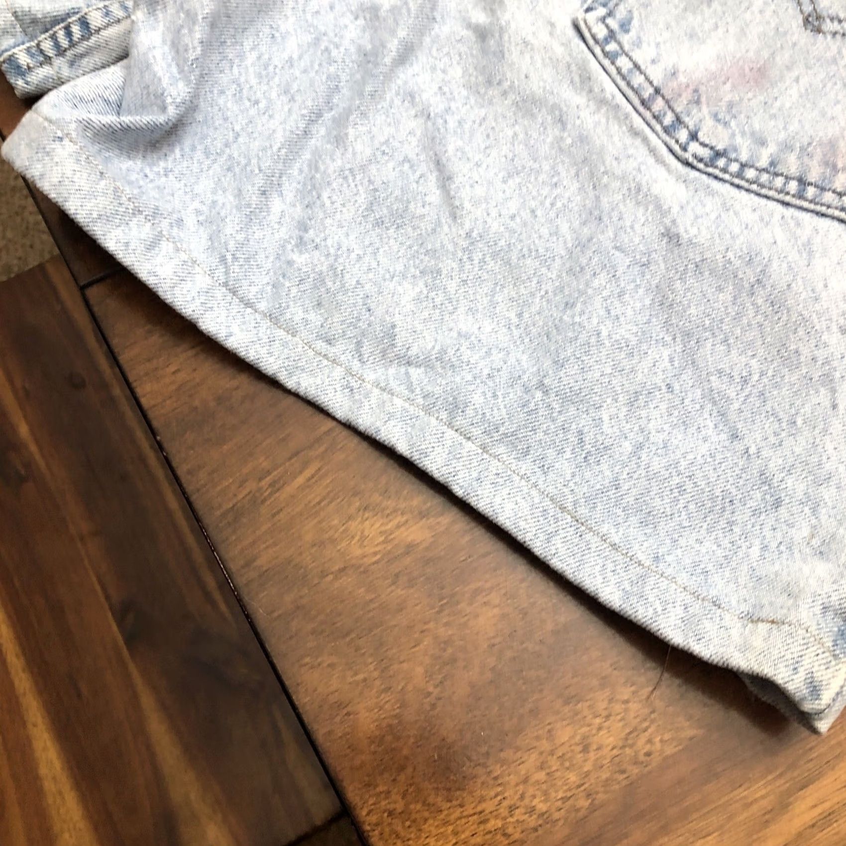 Levi's VTG Levi's Silver Tab Shorts 90s Denim Men Size 38 Relaxed High Rise 5-Pocket Blue Vintage Size US 37 - 7 Thumbnail