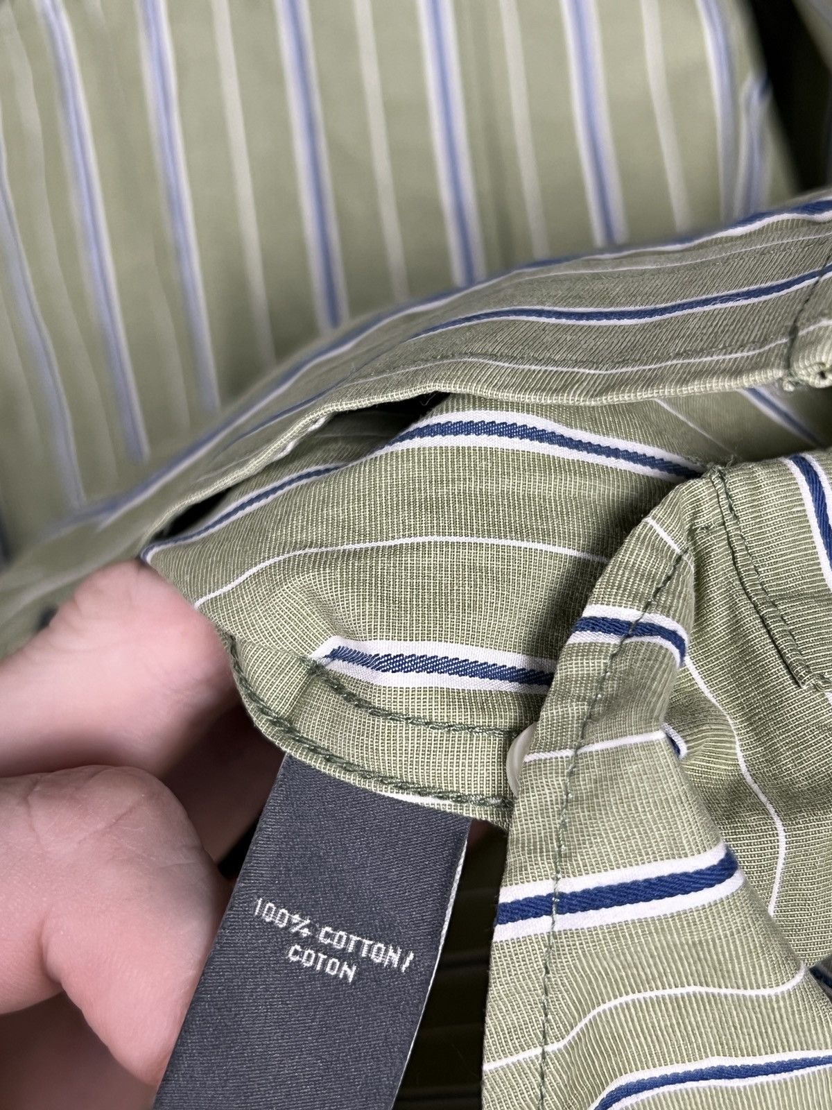 Abercrombie & Fitch Abercrombie & Fitch Striped Muscle Fit Button Down Shirt L Size US L / EU 52-54 / 3 - 5 Thumbnail