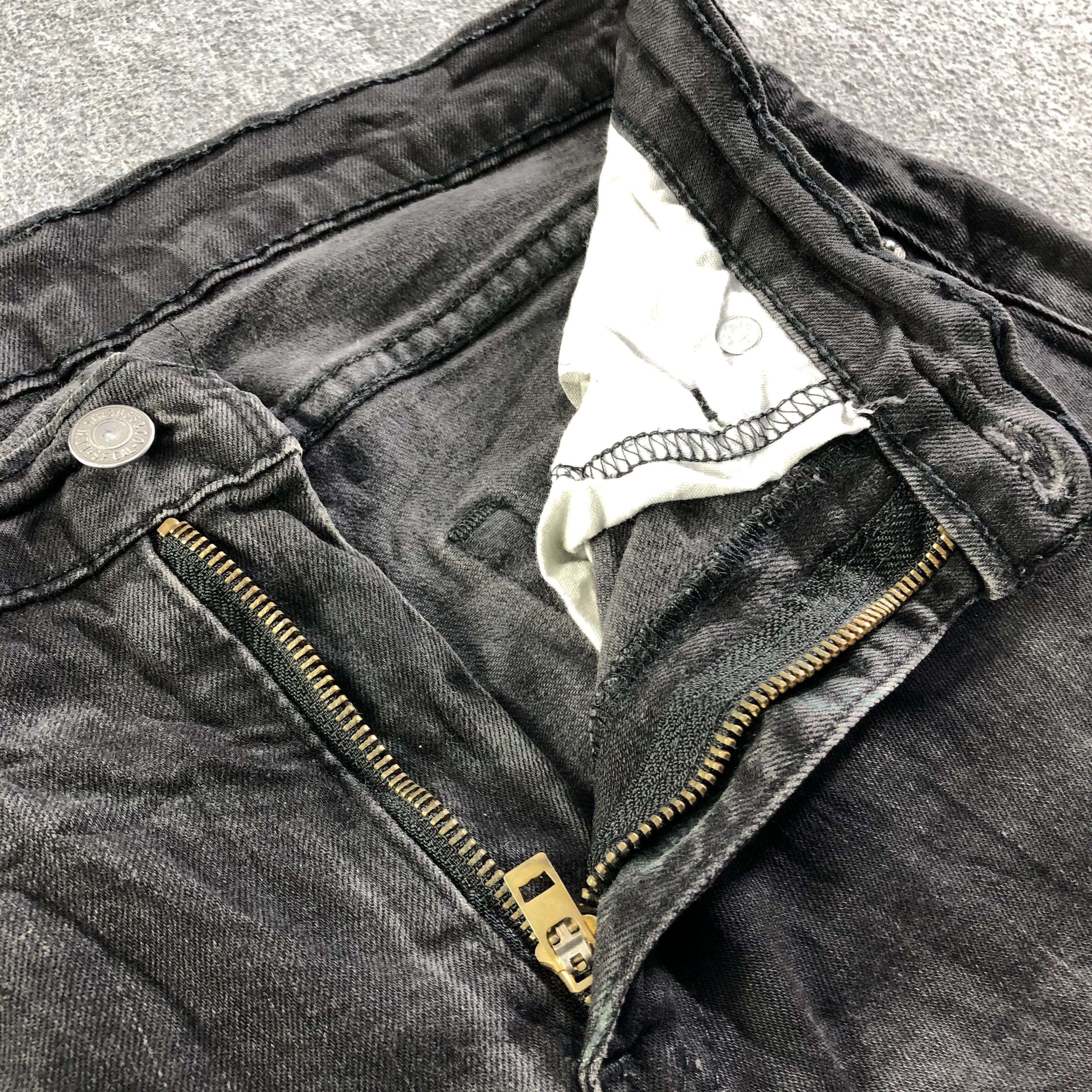 Levi's Vintage Levis 502 Jeans-J4123 Size US 31 - 7 Thumbnail