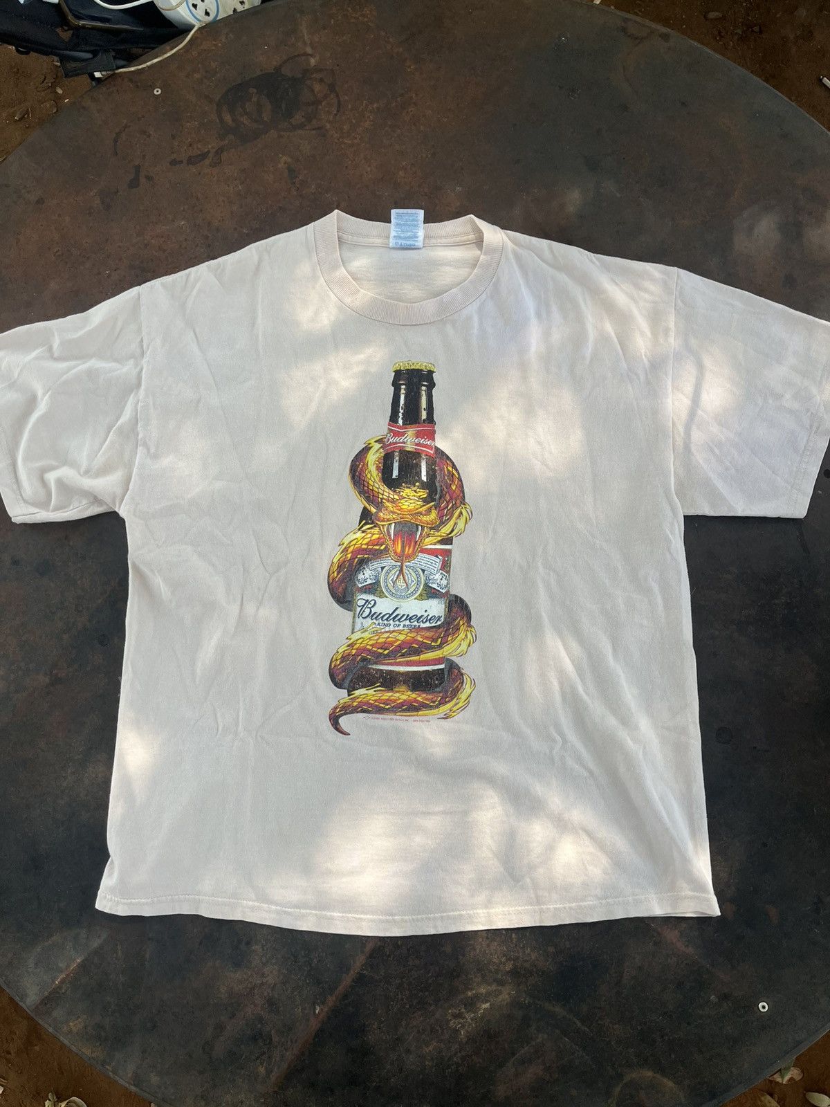 Vintage Budweiser snake tee 00s’ Size US L / EU 52-54 / 3 - 1 Thumbnail