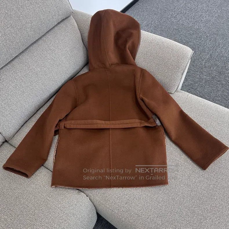 Louis Vuitton Louis Vuitton FW24 wrap-around belted cropped cashmere coa Size XS / US 0-2 / IT 36-38 - 2 Thumbnail