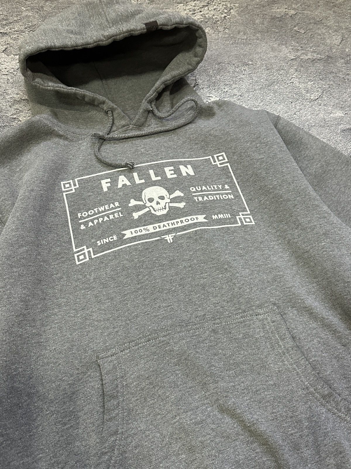 Fallen Vintage Fallen Skateboarding Gray Skull Hoodie Size M Size US M / EU 48-50 / 2 - 5 Thumbnail