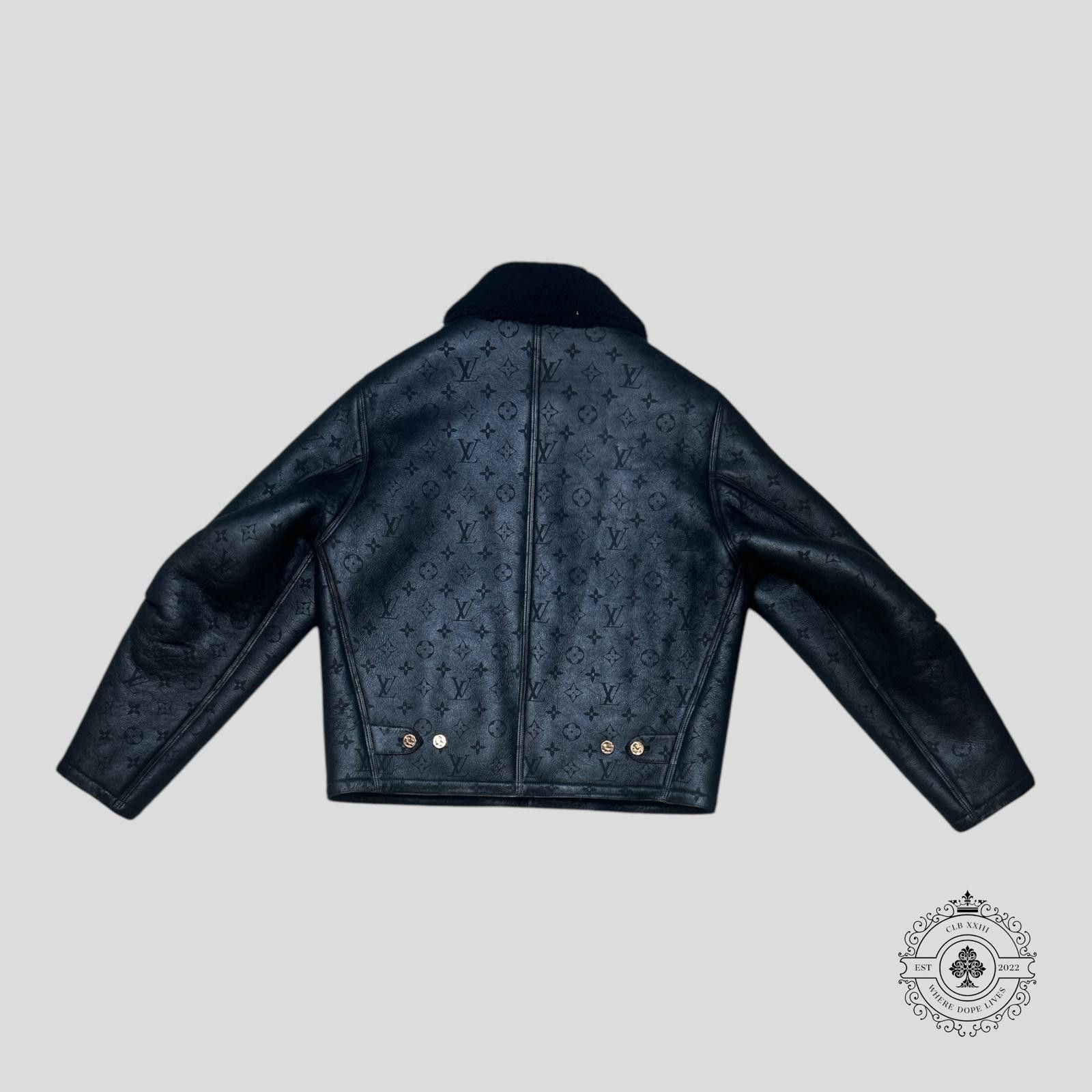 Louis Vuitton Louis Vuitton Shearling Embossed Monogram Jacket in Black Size US L / EU 52-54 / 3 - 2 Thumbnail