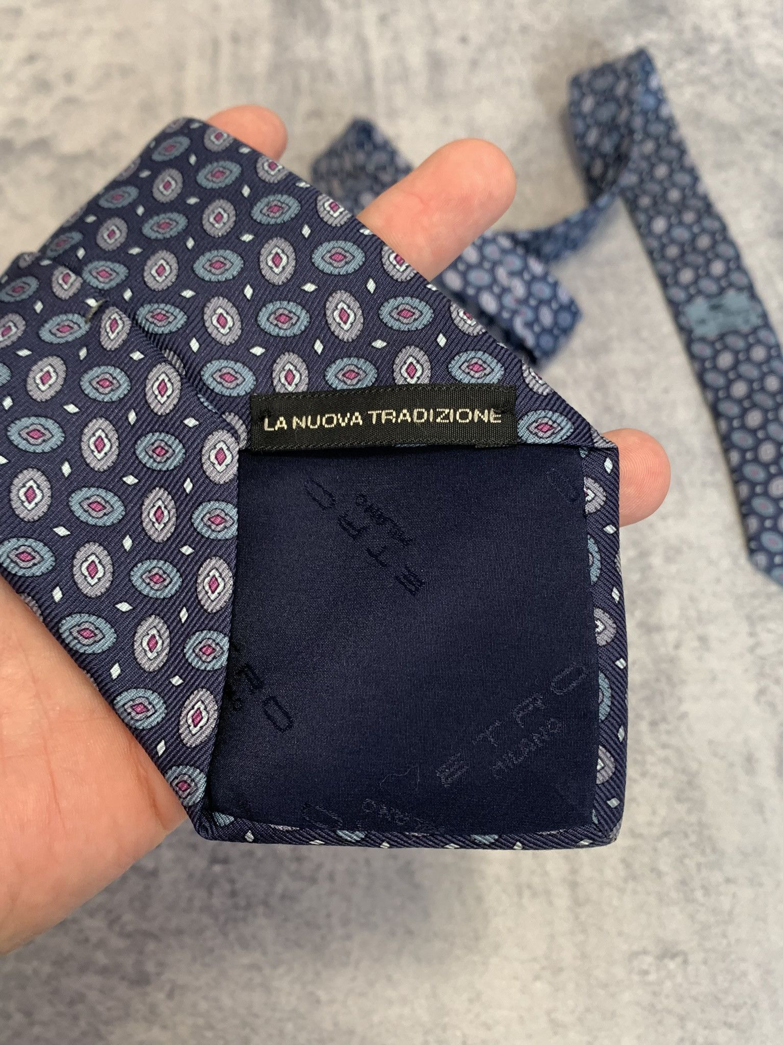 Etro ETRO 100% Silk Mens Luxury Tie Size ONE SIZE - 7 Thumbnail