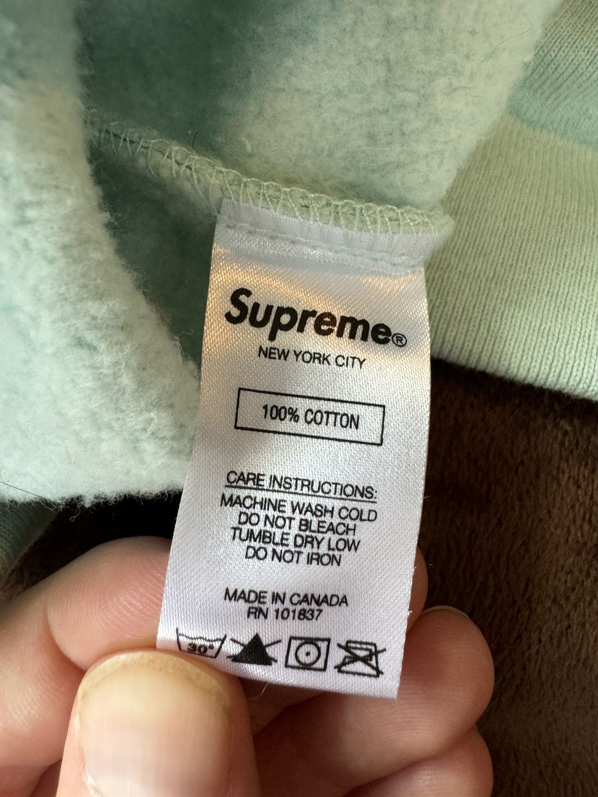 Supreme Ice Blue Supreme Sweater Size US M / EU 48-50 / 2 - 6 Thumbnail