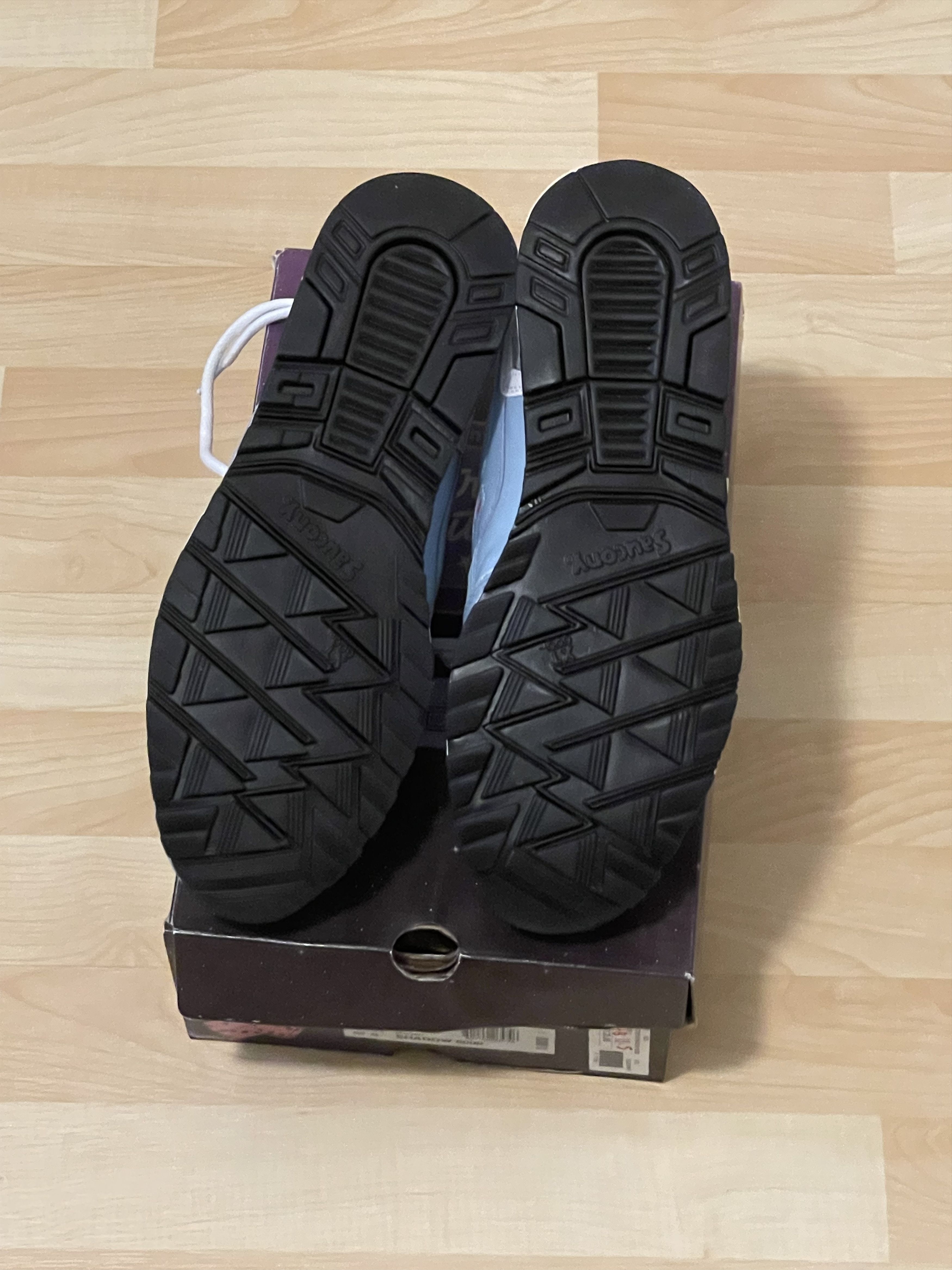 Saucony Saucony 5000 extra butter for the people Size US 11.5 / EU 44-45 - 6 Thumbnail