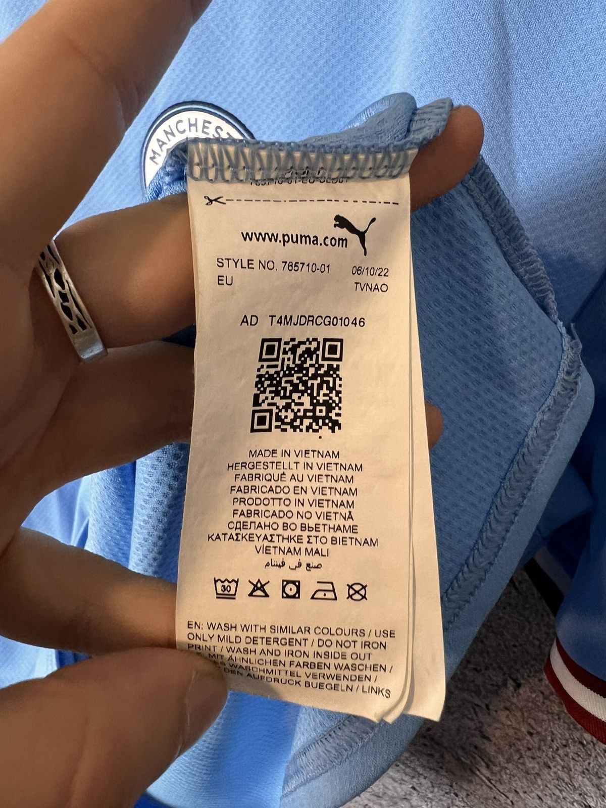 Puma Puma Manchester City 22/23 home treble winner jersey Size US M / EU 48-50 / 2 - 8 Thumbnail