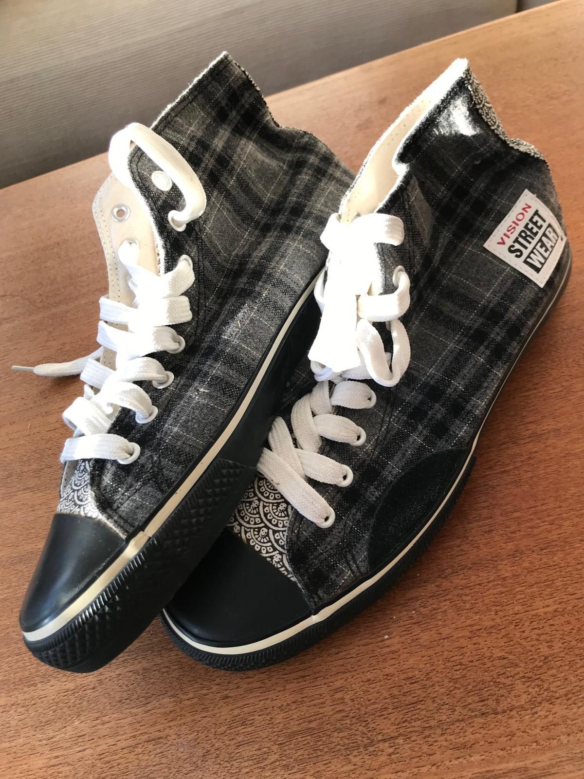 Vision Streetwear Vision Street Wear * Rare * NOS *Sk8 Old Skool * Hi-Tops ! Size US 9 / EU 42 - 6 Thumbnail
