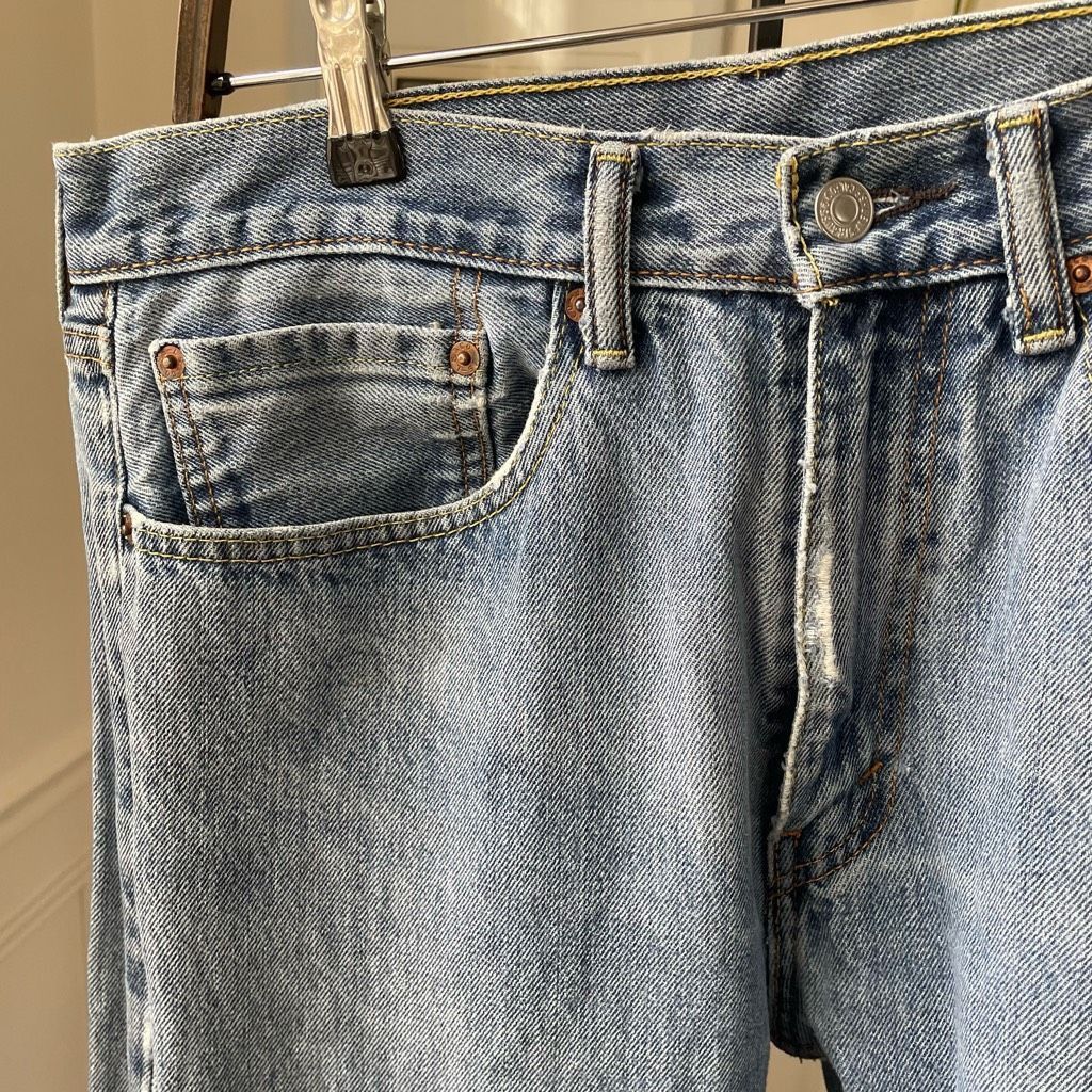 Levi's Levi’s Men’s 505 Regular Straight Leg Jeans Lightly Distress Size US 34 / EU 50 - 3 Thumbnail