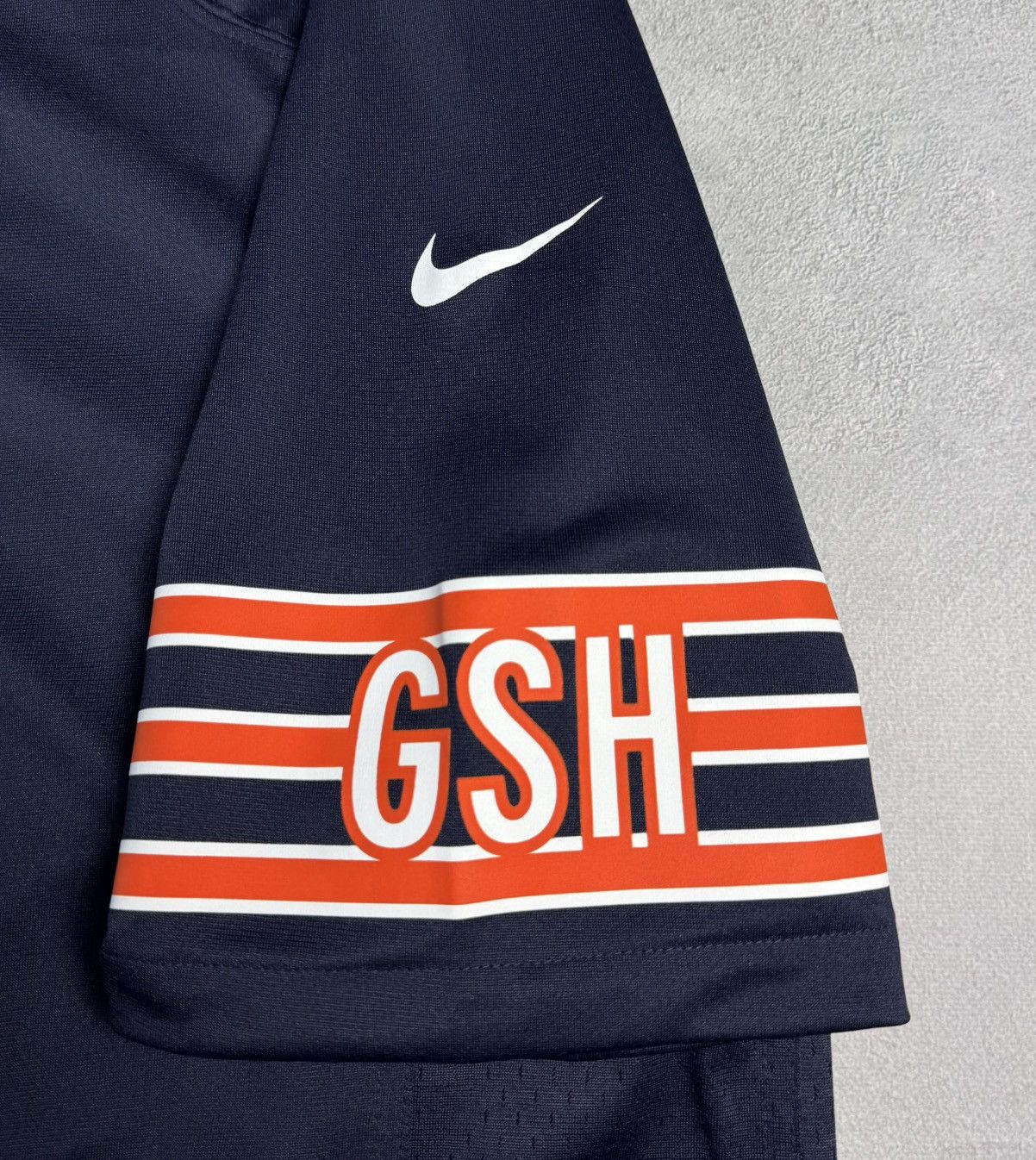 Nike NFL Chicago Bears Football Jersey Nike #1 Justin Fields Size US XL / EU 56 / 4 - 5 Thumbnail