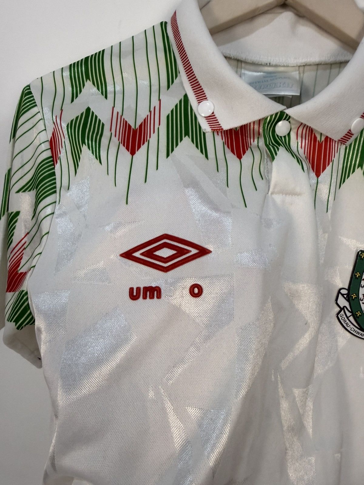 Umbro Umbro Wales 1990/1992 Vintage Away Soccer Jersey Size US S / EU 44-46 / 1 - 7 Thumbnail