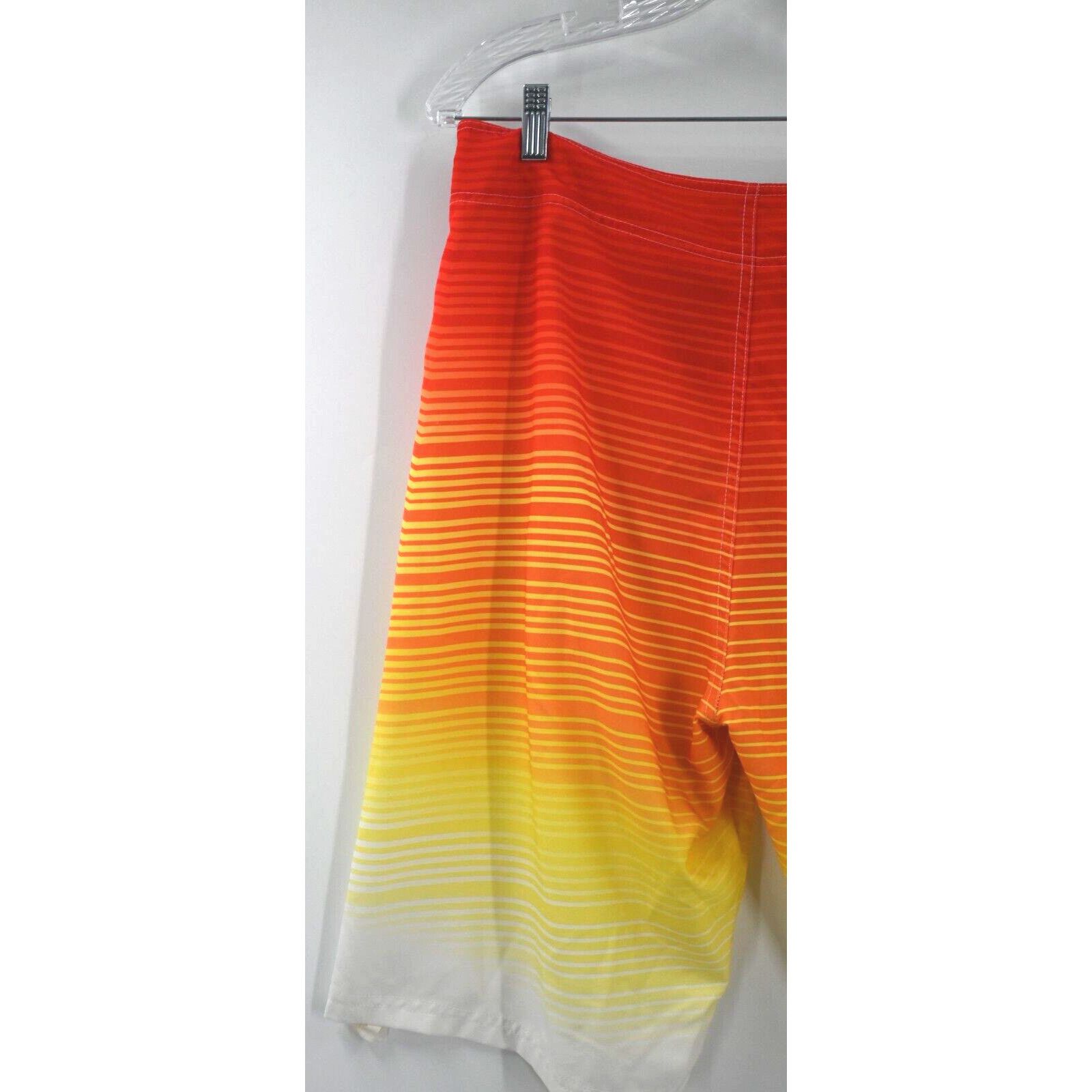 Ocean Current Ocean Current 34 Ombre Stripe Orange Unlined Board Shorts Size US 34 / EU 50 - 18 Thumbnail