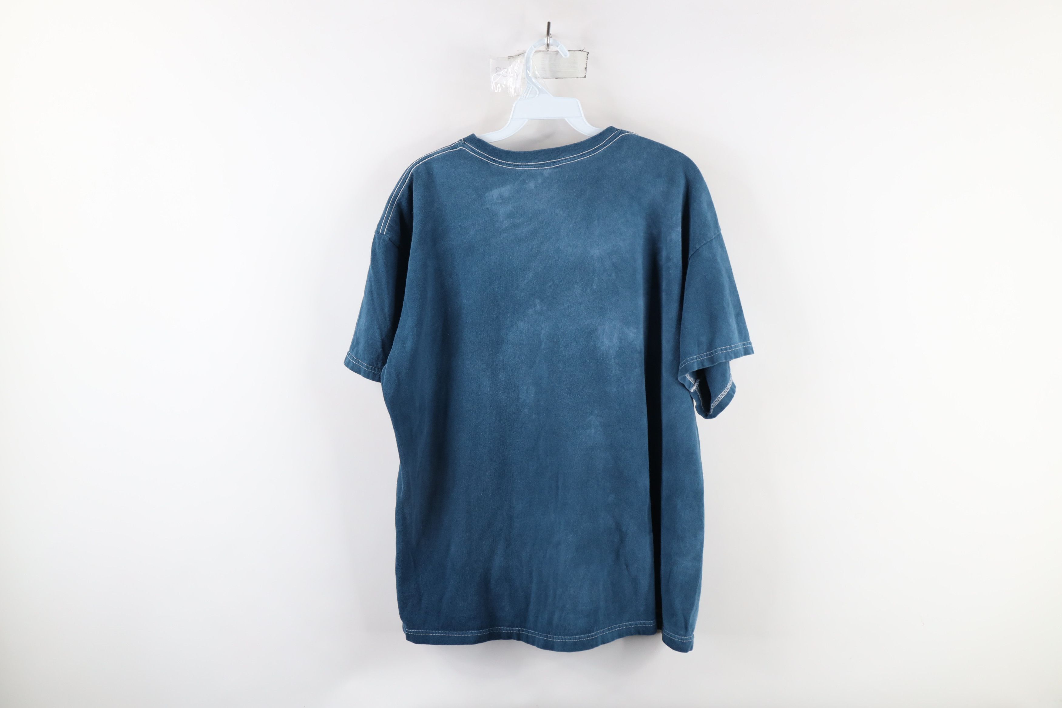 Vintage Vintage 90s Streetwear Wash White Wolf Nature T-Shirt Blue Size US XL / EU 56 / 4 - 8 Thumbnail