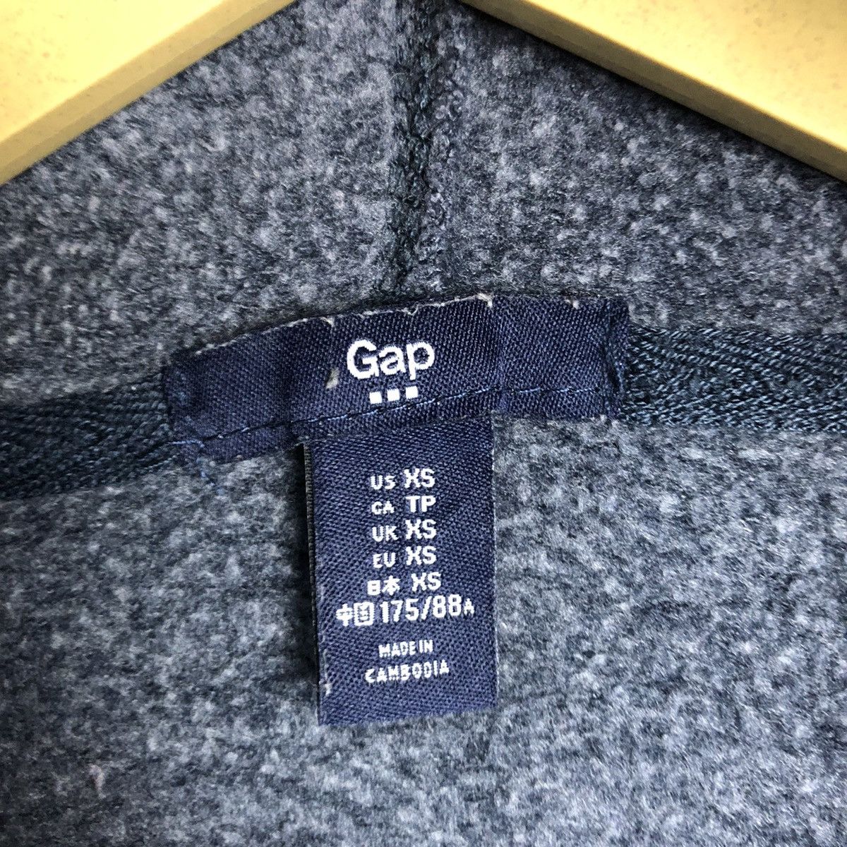 Gap Gap Dark Blue Hoodie sweater vintage #A564 Size US XS / EU 42 / 0 - 11 Thumbnail