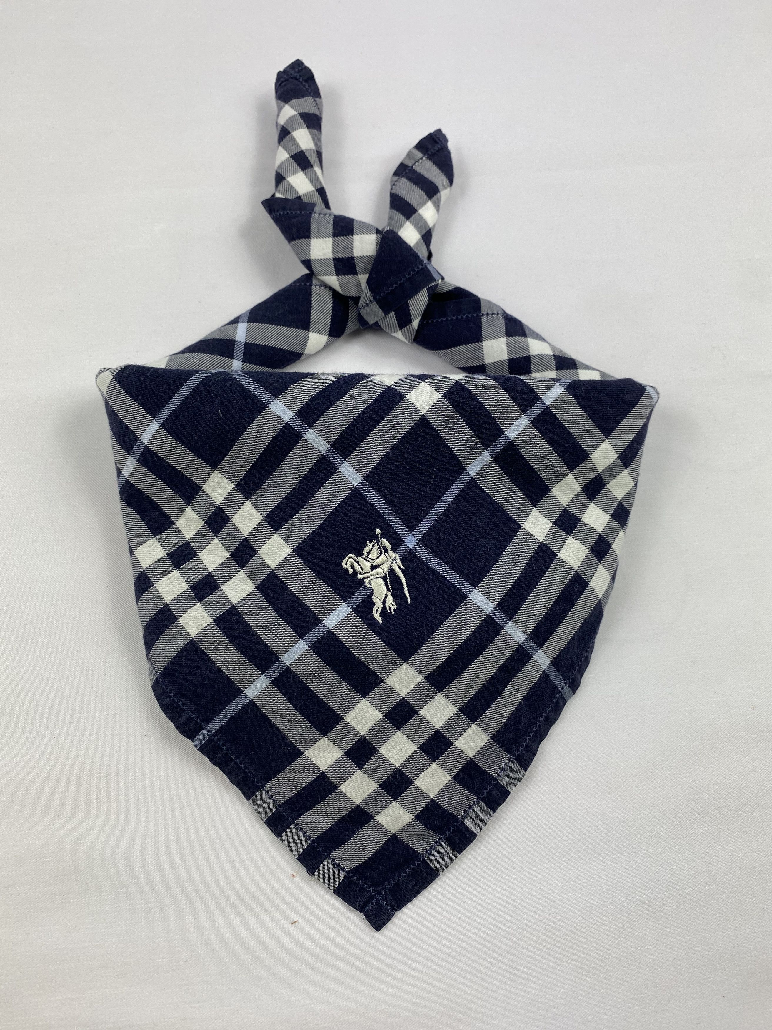 Burberry Burberry Handkerchief / Bandana / Neckerchief Size ONE SIZE - 2 Thumbnail