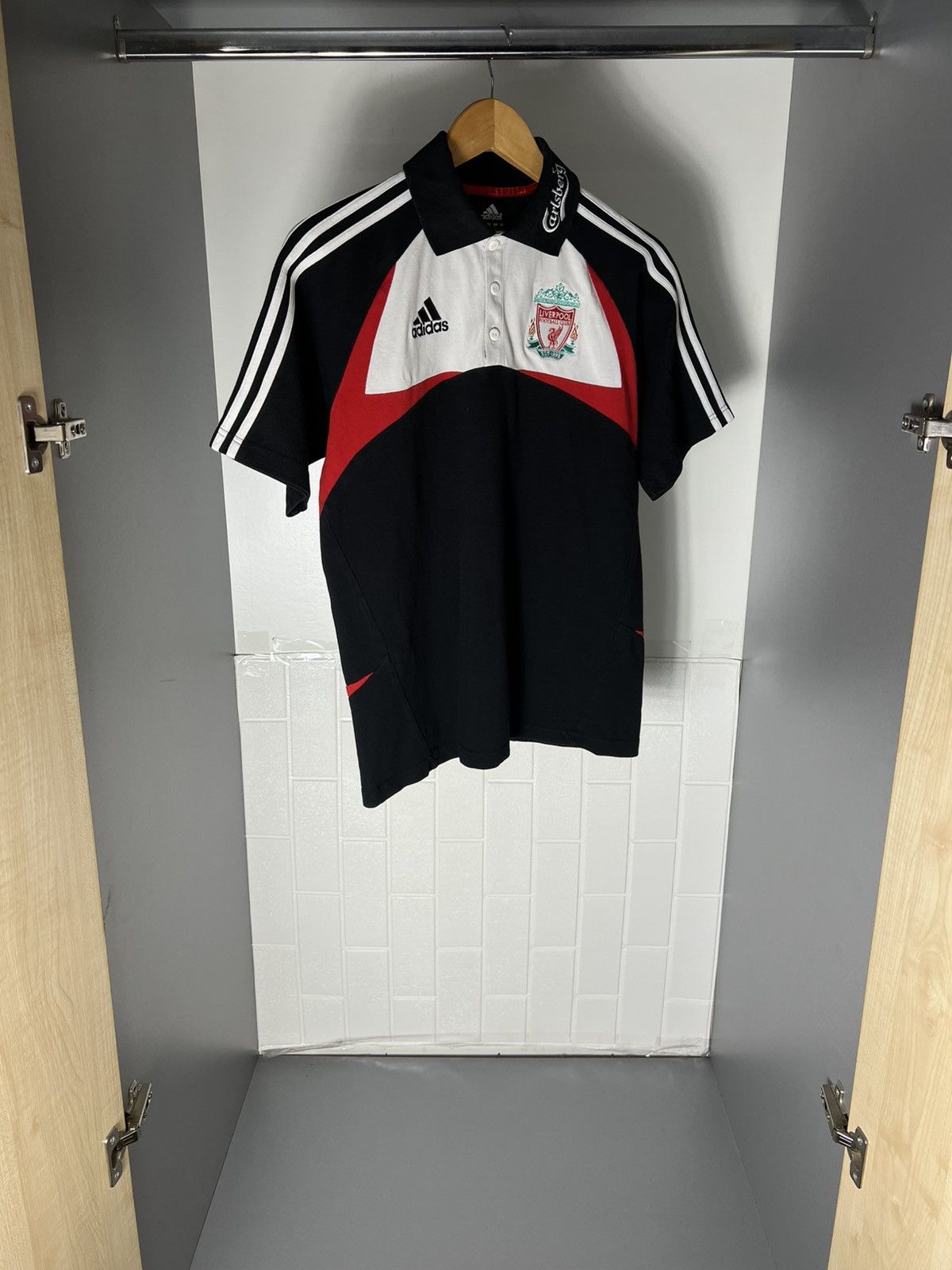 Adidas VINTAGE ADIDAS FC LIVERPOOL ENGLAND SOCCER JERSEY RETRO 90s Size US M / EU 48-50 / 2 - 10 Thumbnail