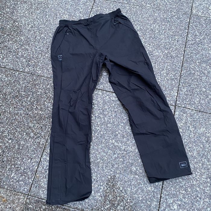 Rei REI E1 elements rain pants Grailed