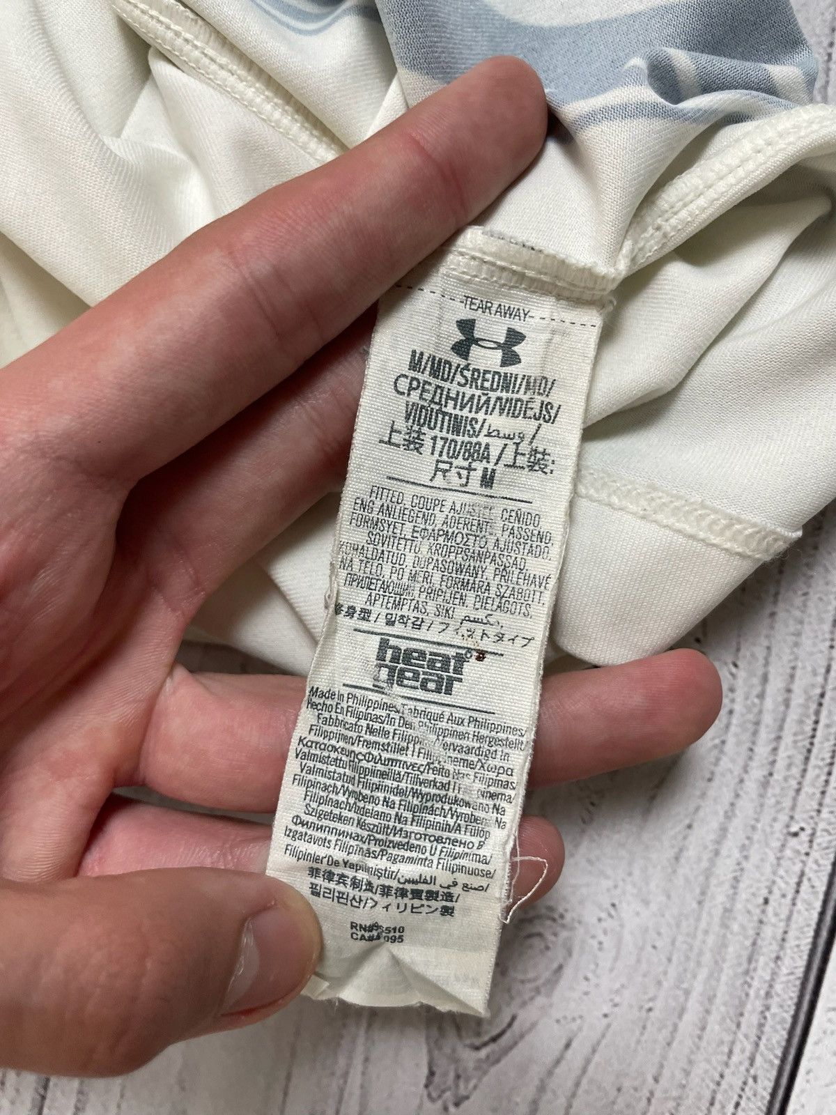 Other Vintage Tottenham spurs soccer jersey Under Armour size M Size US M / EU 48-50 / 2 - 5 Thumbnail