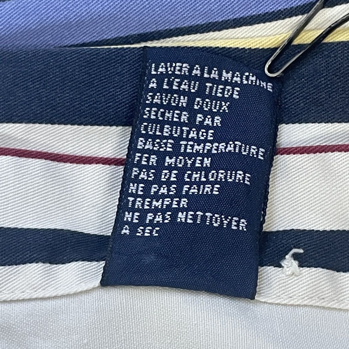 Tommy Hilfiger × Vintage Vintage Tommy Hilfiger Button Shirt Size M Size US M / EU 48-50 / 2 - 13 Thumbnail