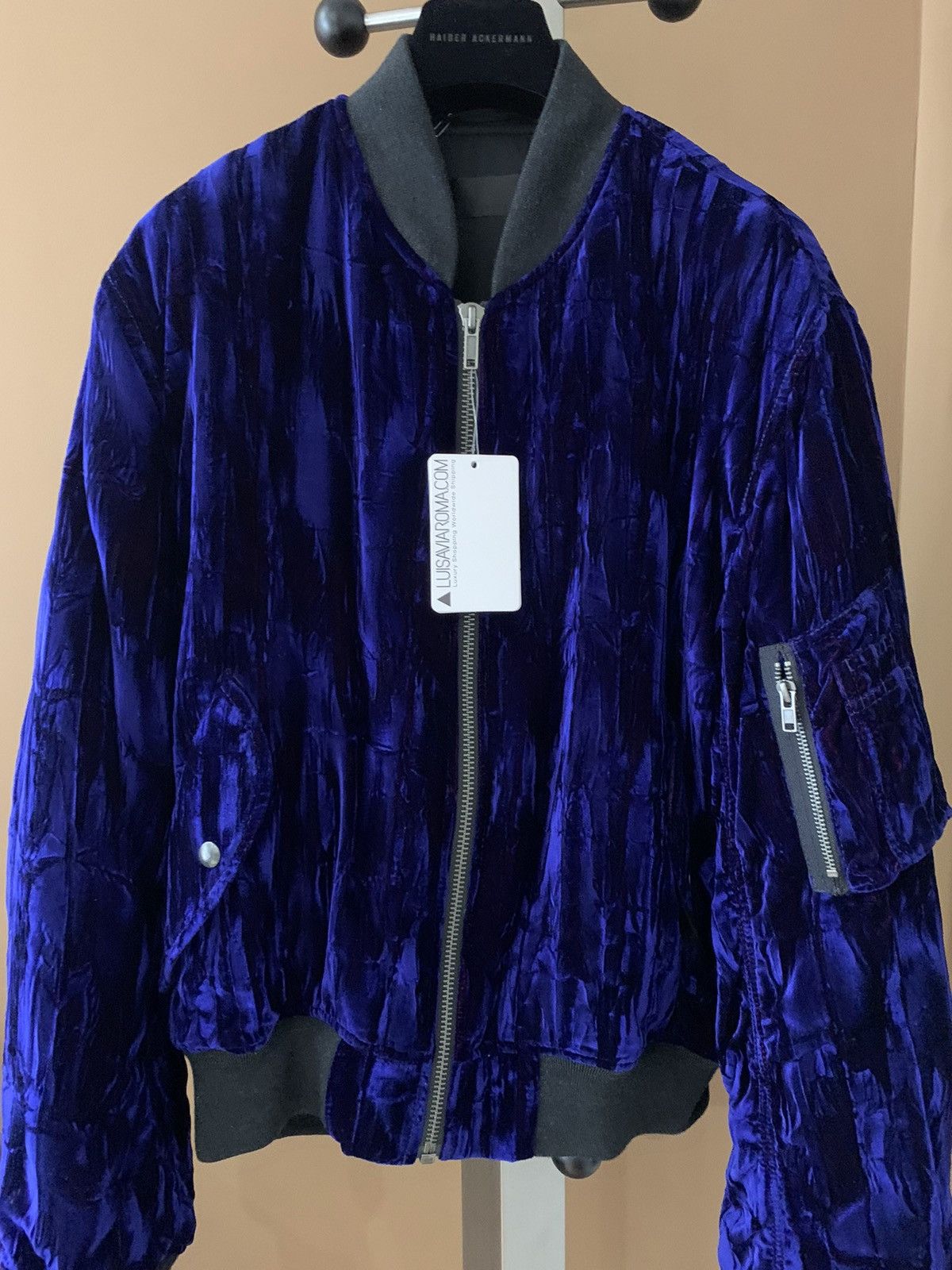 Haider Ackermann Haider Ackermann Blue velvet ma-1 bomber jacket Size US L / EU 52-54 / 3 - 1 Thumbnail