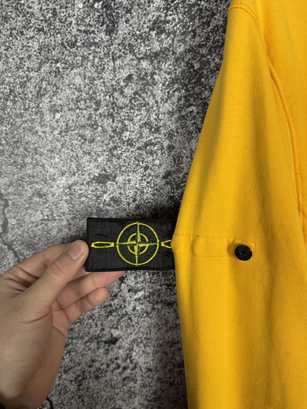 Stone Island Men’s Stone Island Crewneck Yellow Sweatshirt Casual Size XL Size US XL / EU 56 / 4 - 11 Thumbnail