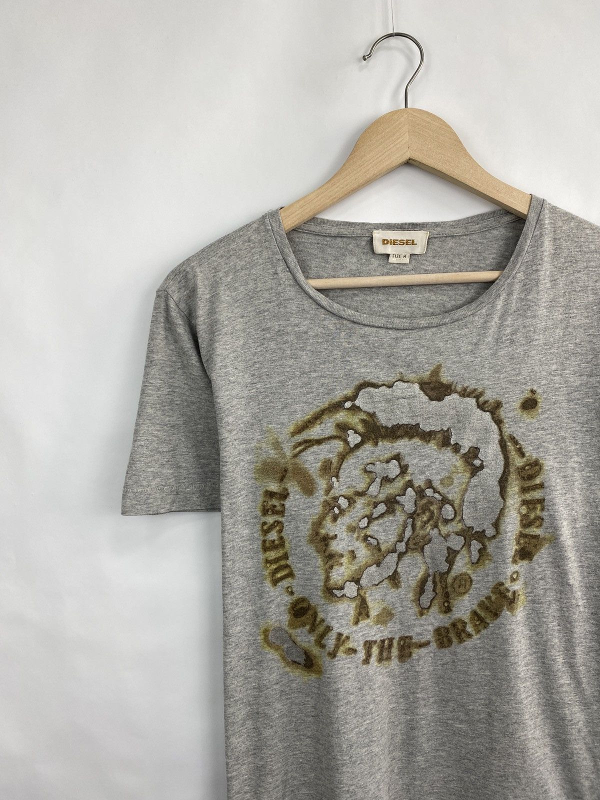 Diesel 🇺🇸 Vintage Diesel Punk Rock Man Y2K T-Shirt Rare Retro Hype Size US M / EU 48-50 / 2 - 2 Thumbnail