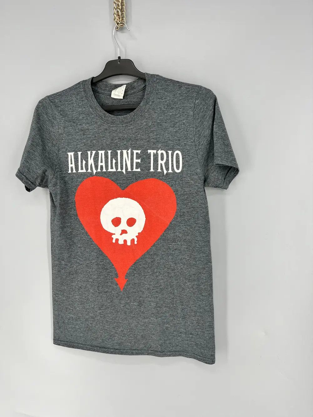 Vintage Vintage Alkaline Trio Classic Heartskull Tee Punk Rock Band Size US S / EU 44-46 / 1 - 3 Thumbnail