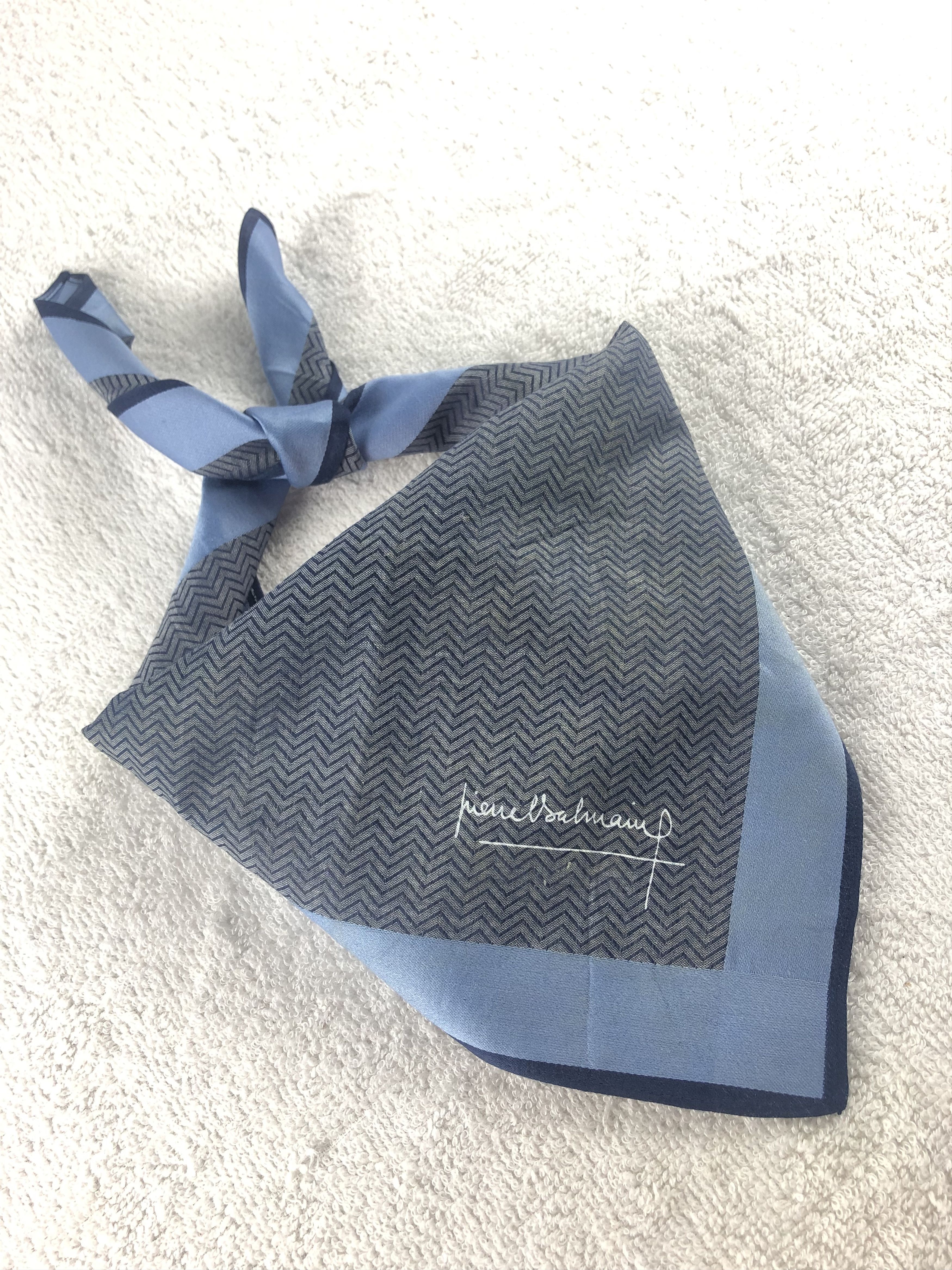 Pierre Balmain Pierre Balmain Handkerchief / Bandana / Neckerchief Size ONE SIZE - 2 Thumbnail