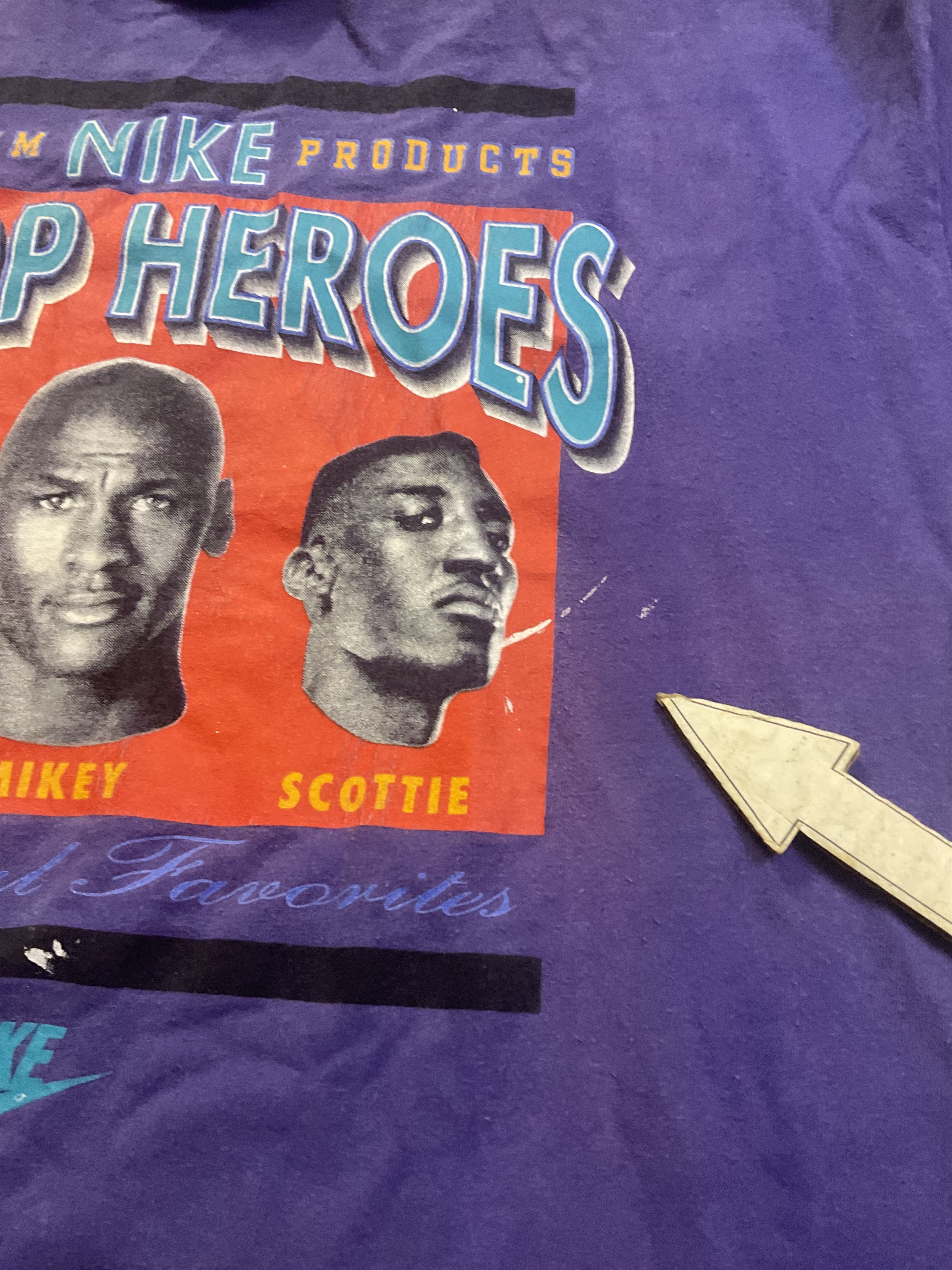 NBA Vintage 90s NIKE Hoop Heroes Jordan Barkley Pippen T-Shirt Size US L / EU 52-54 / 3 - 5 Thumbnail