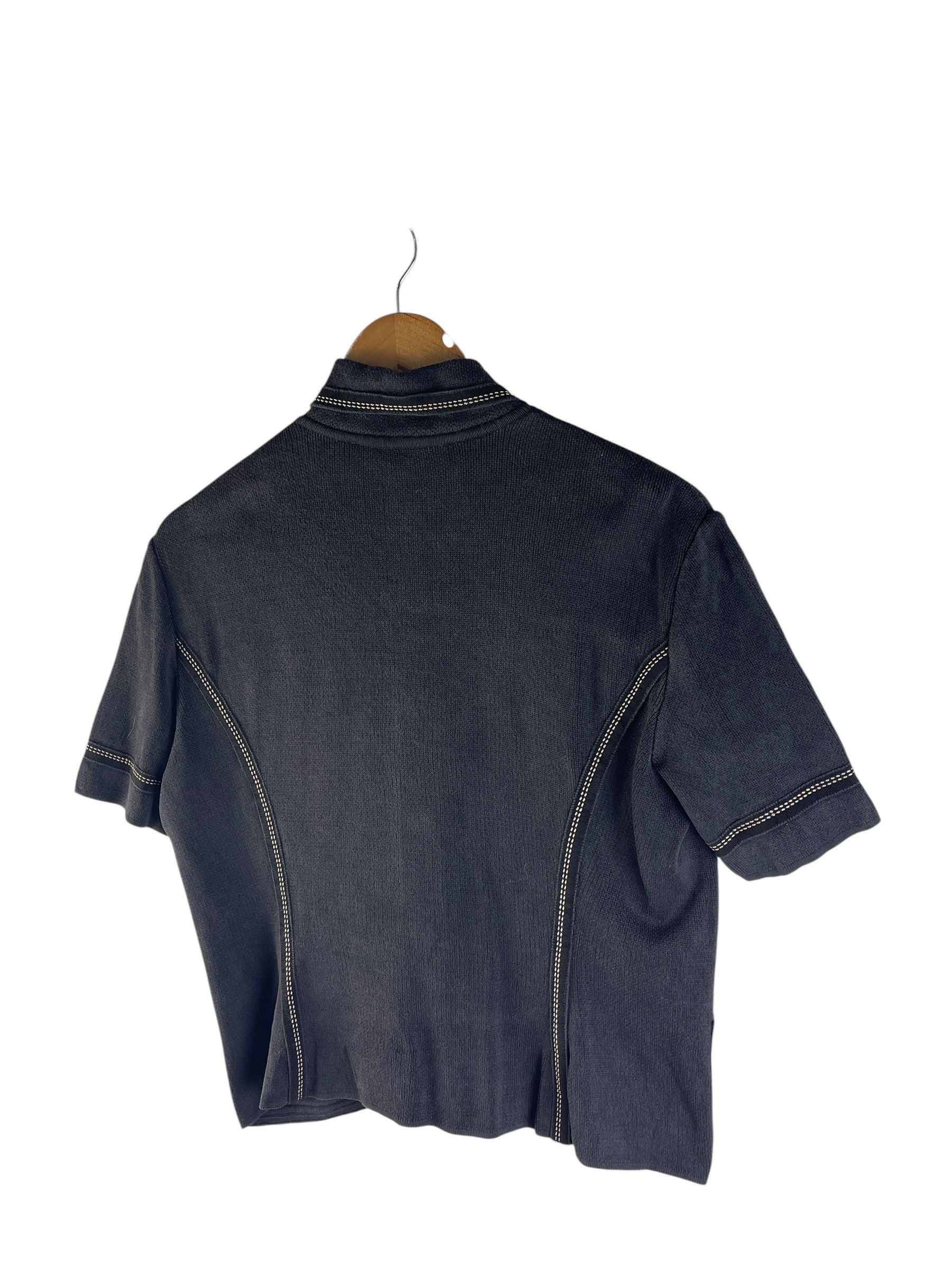 Salvatore Ferragamo Vintage Salvatore Ferragamo Cropped Button Top Contrast Size M / US 6-8 / IT 42-44 - 8 Thumbnail