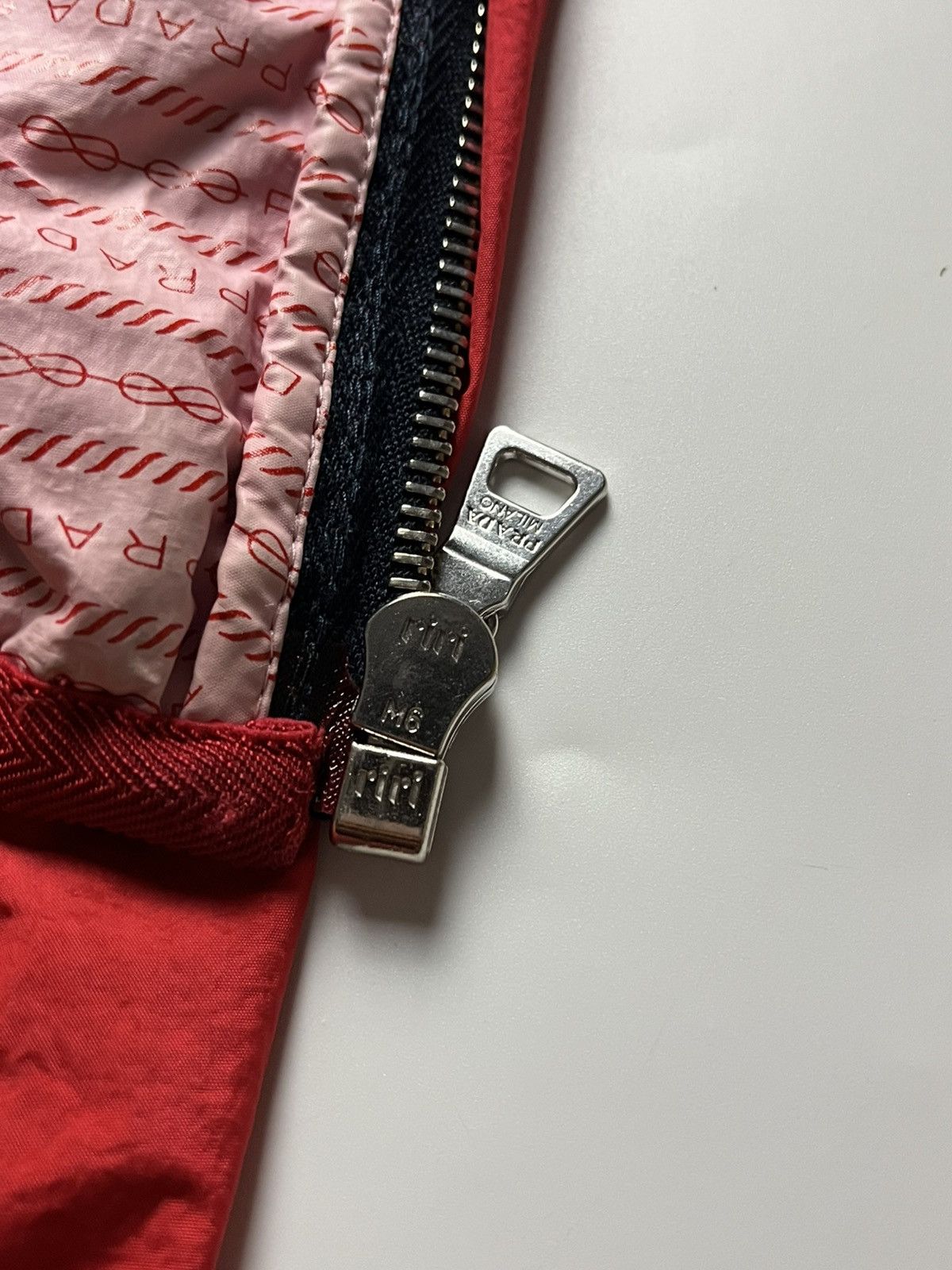 Prada Prada Milano FW10 Linea Rossa Nylon Windbreaker Jacket Size US M / EU 48-50 / 2 - 12 Thumbnail