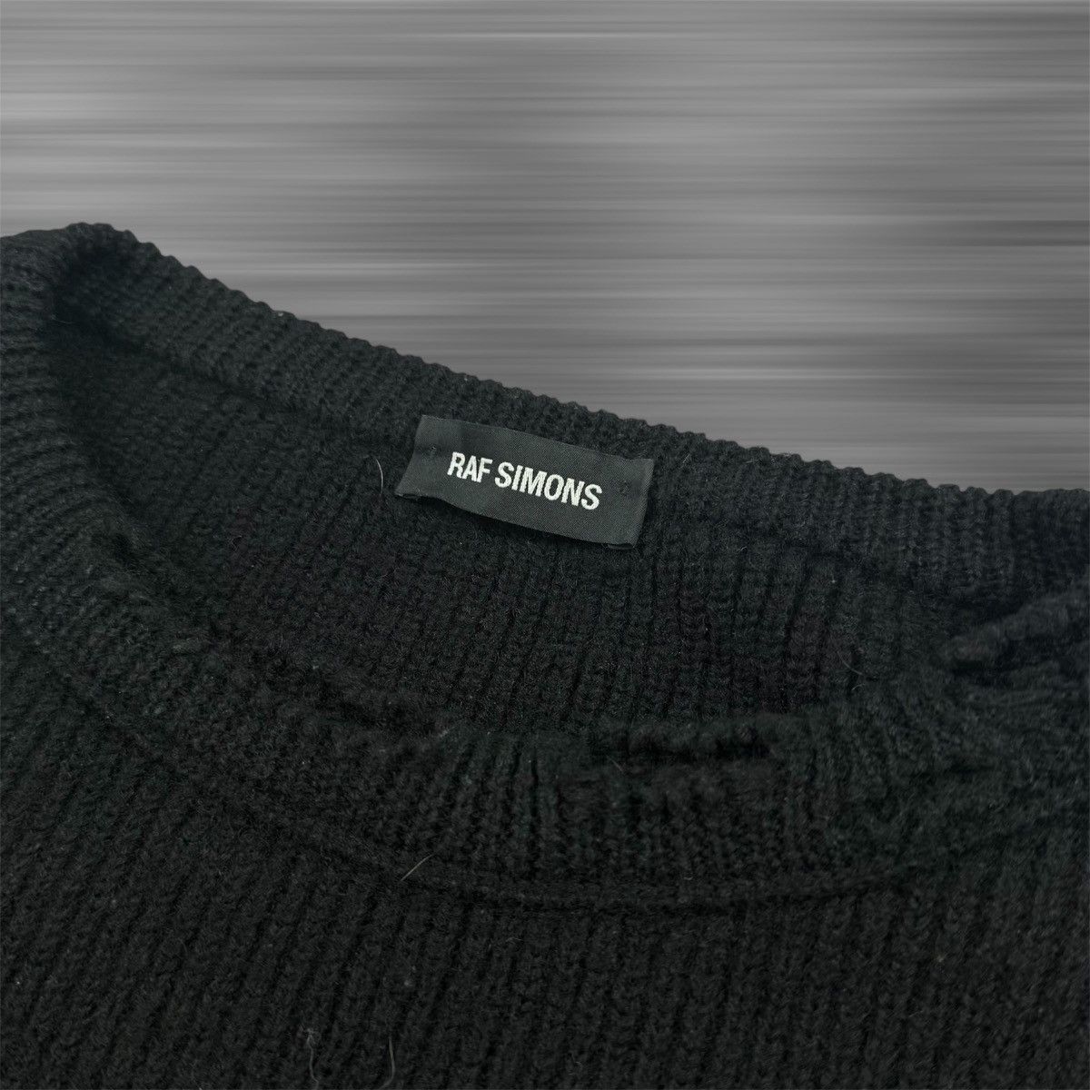 Raf Simons Raf Simons Sweater black fall 2017 destroyed Size US XL / EU 56 / 4 - 4 Thumbnail