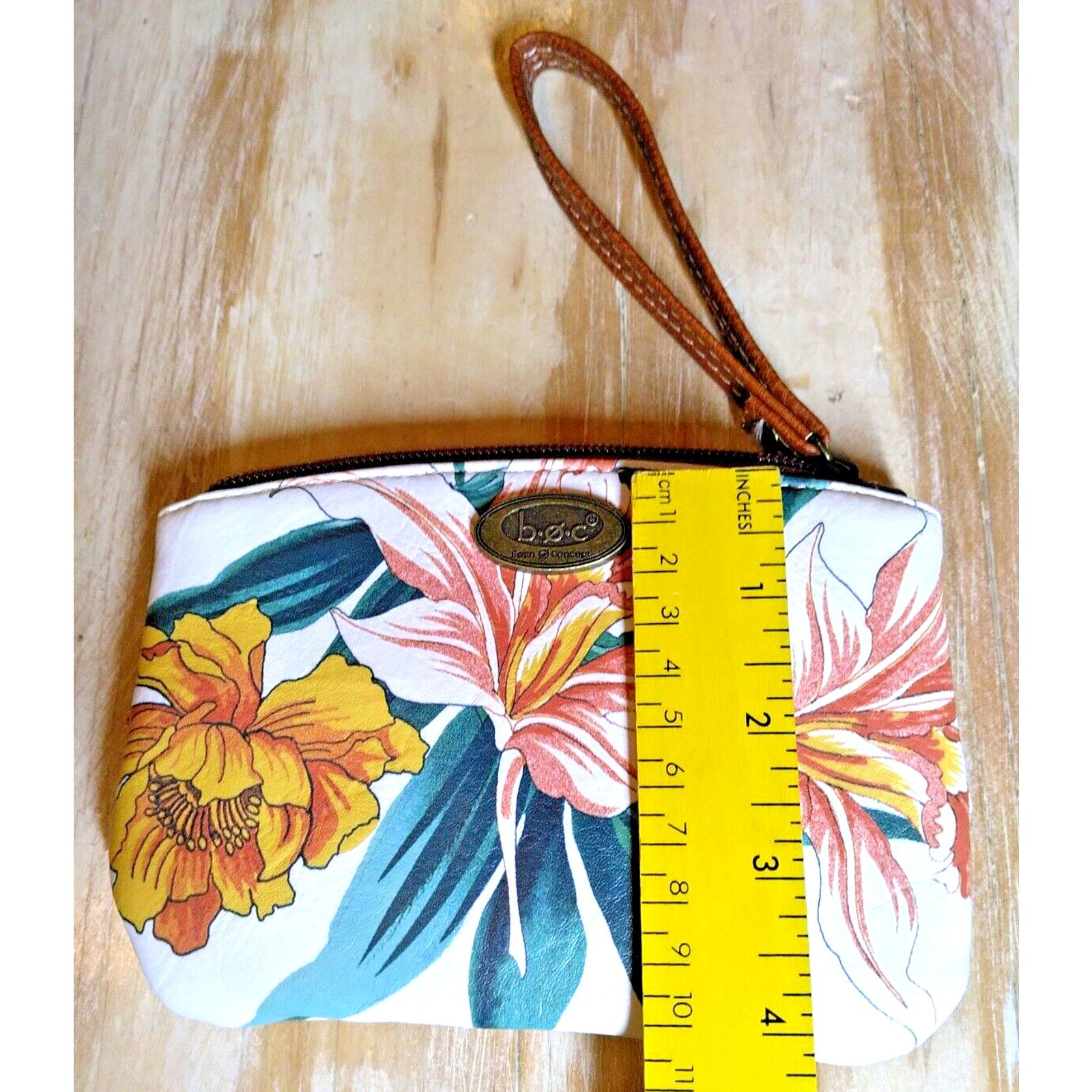 Born B.O.C Multicolor Floral Wristlet Summertime Lily Sunflower Size ONE SIZE - 3 Thumbnail