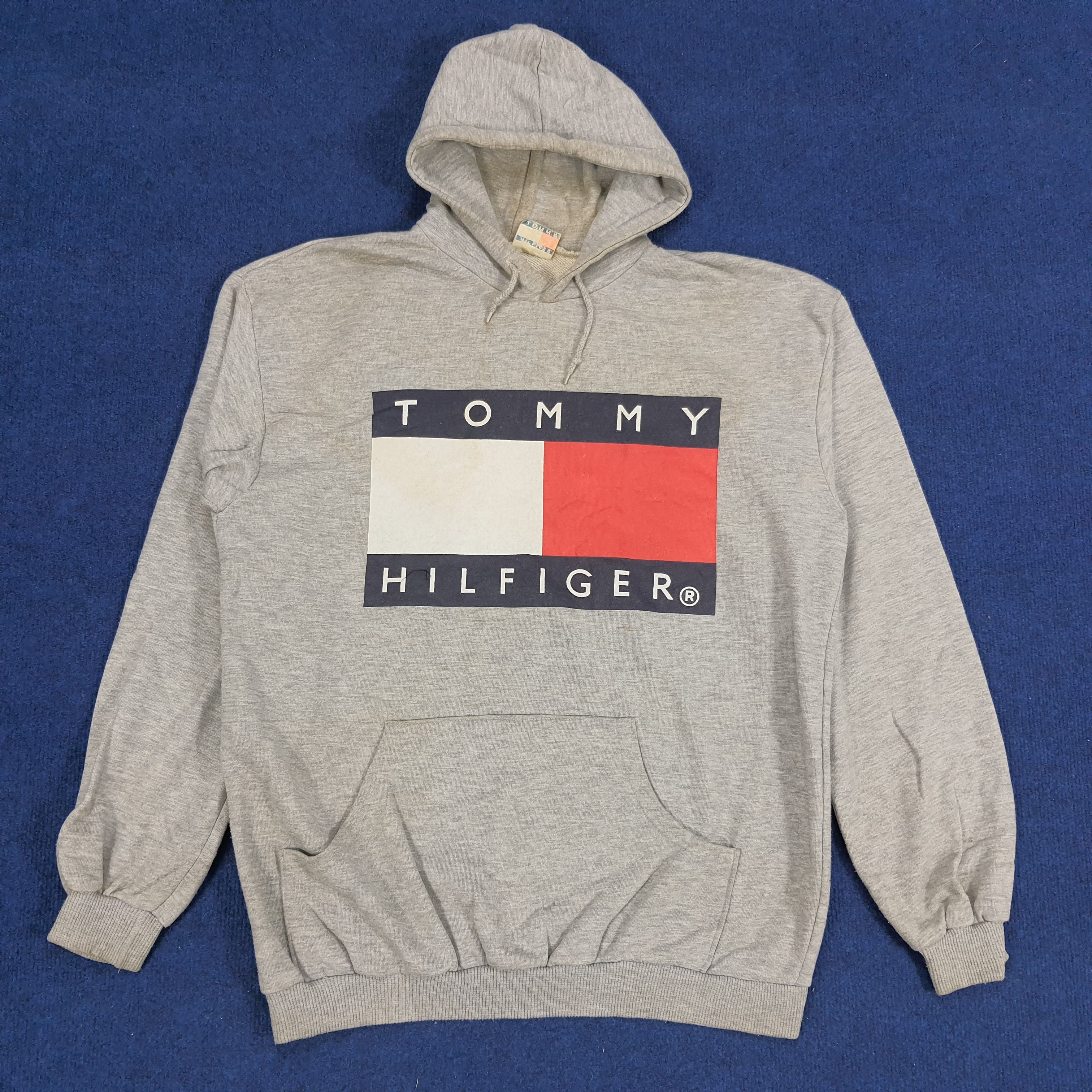 Vintage Tommy Hilfiger Big Logo Hoodie