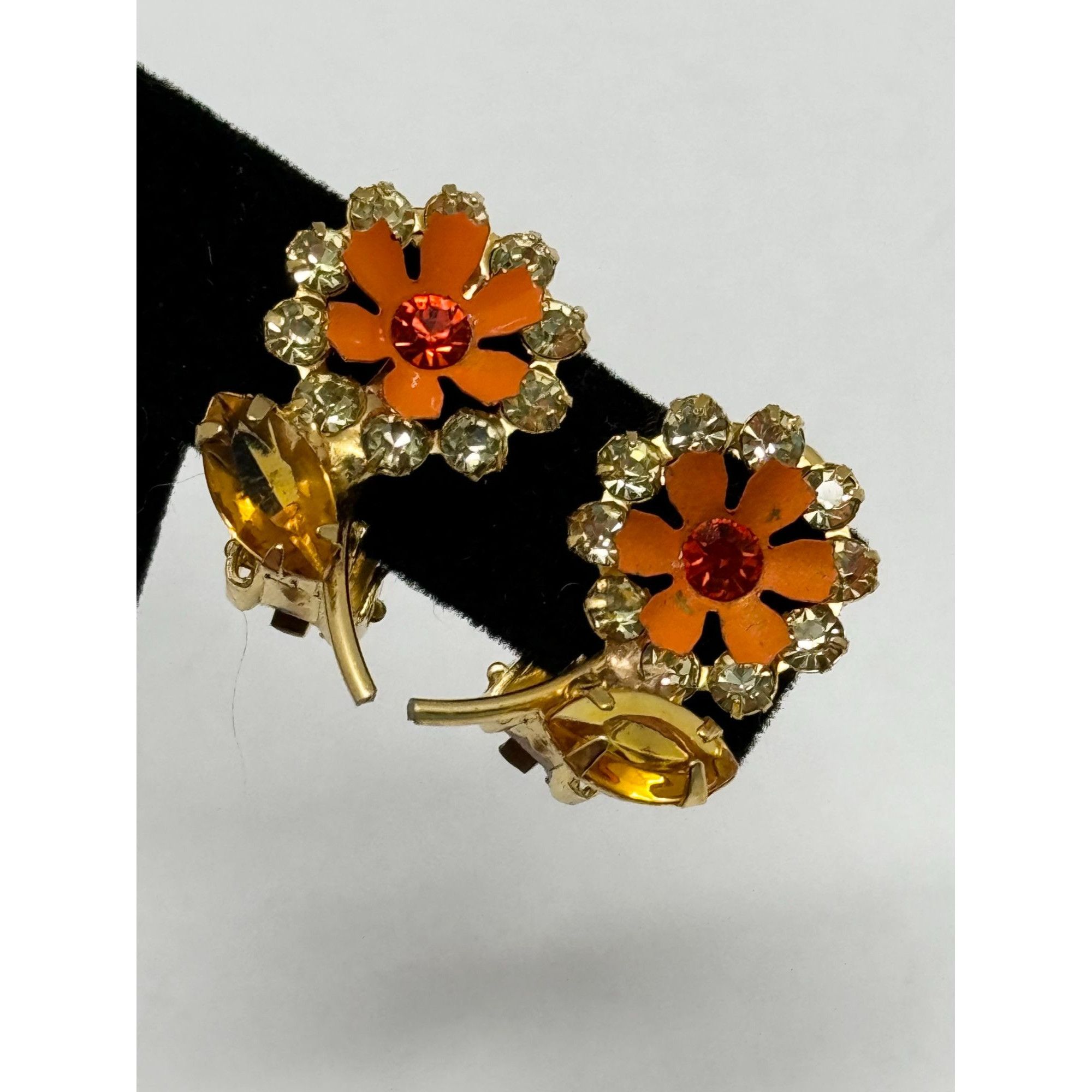 Vintage Vintage orange flower rhinestone earrings Size ONE SIZE - 2 Thumbnail